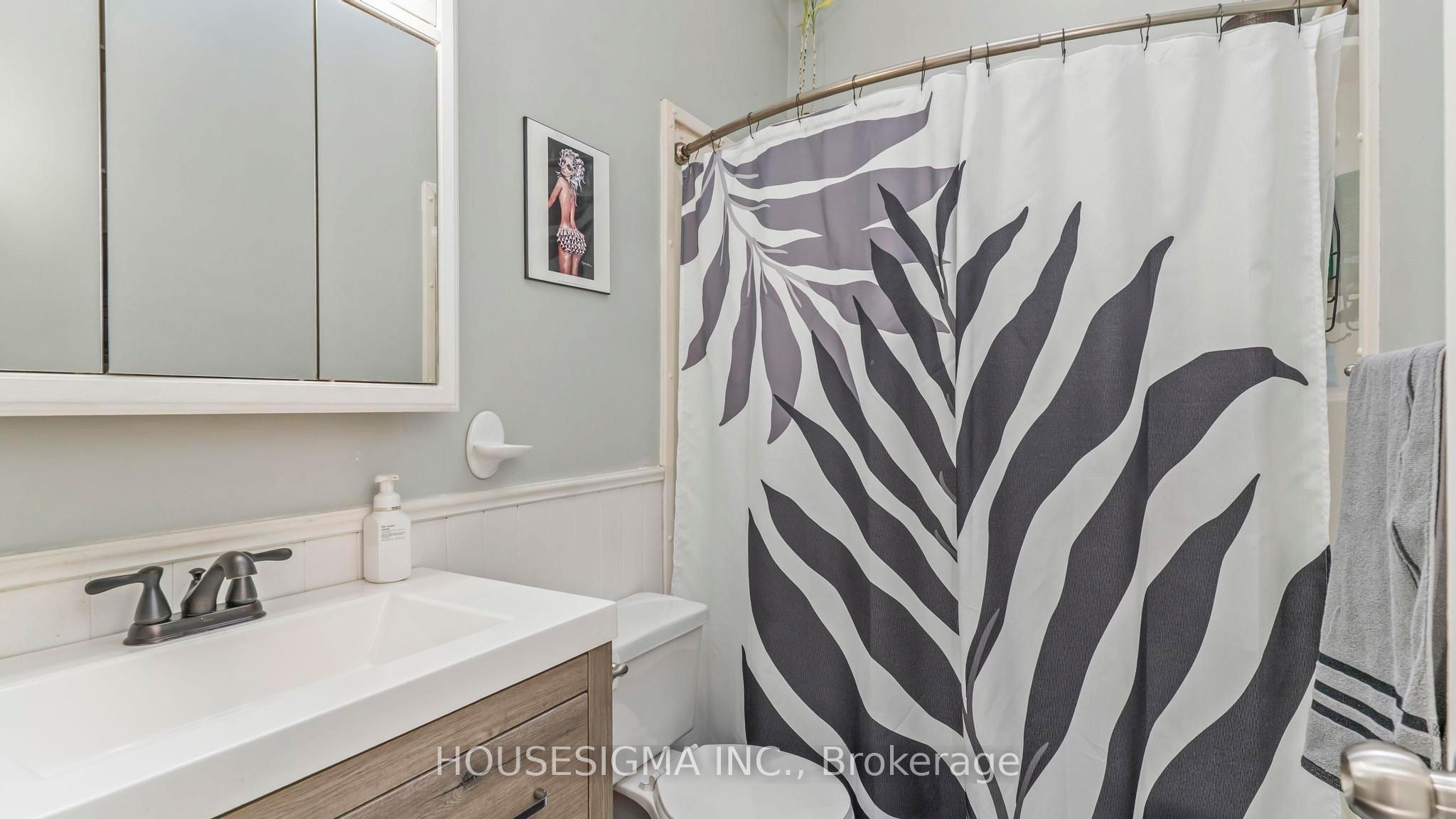 16 Arbour Glen Crescent Property Photo 15