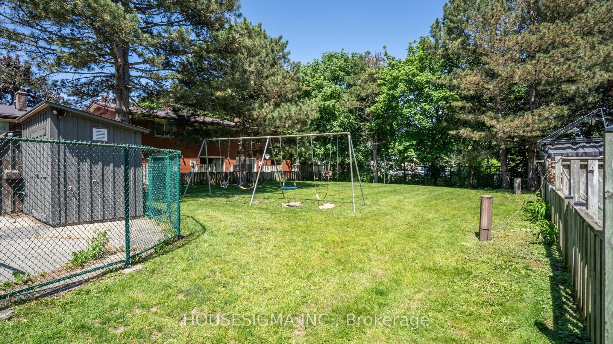 16 Arbour Glen Crescent Property Photo 23