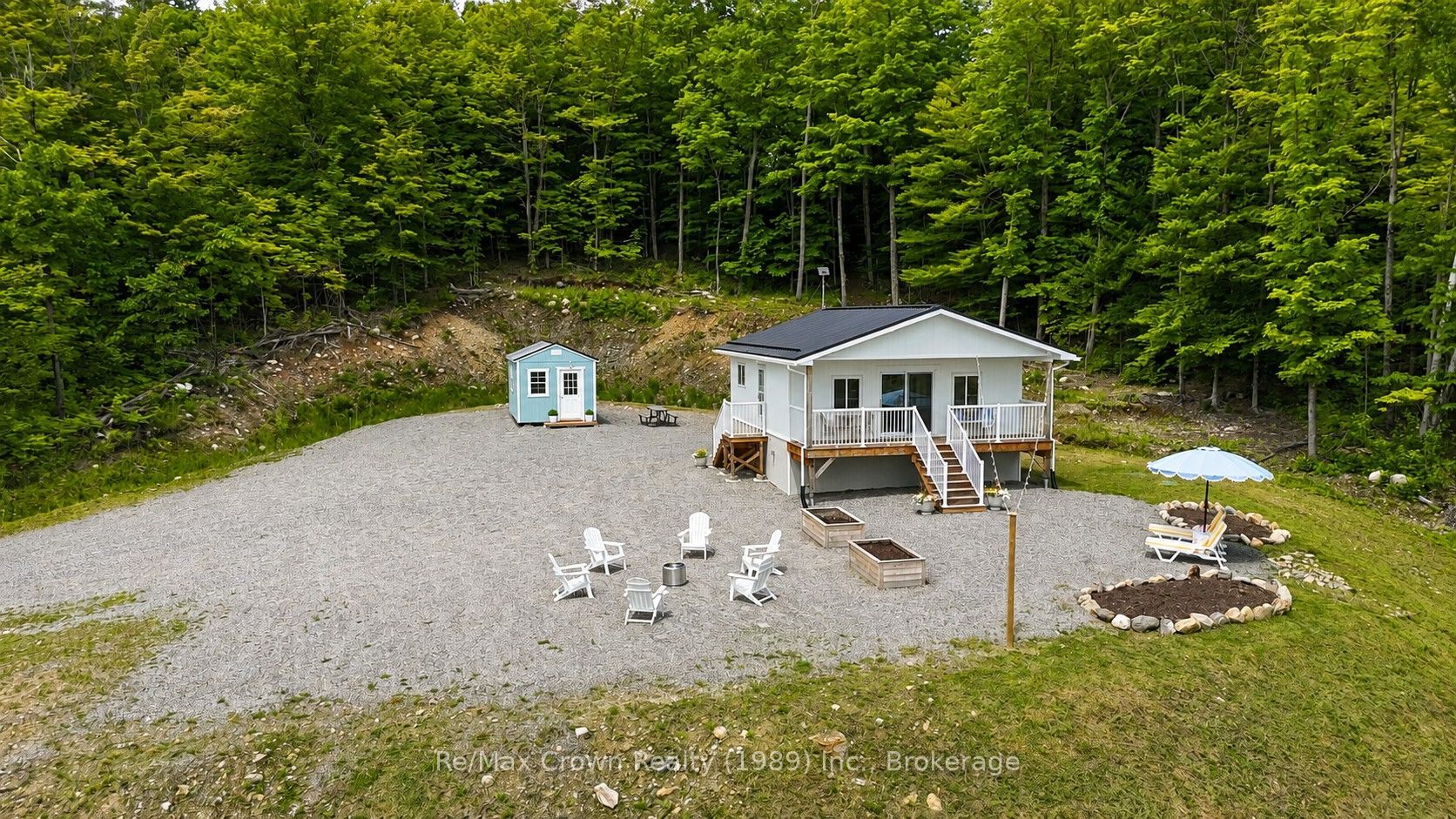 1052 Limberlost Point Road Property Photo 19
