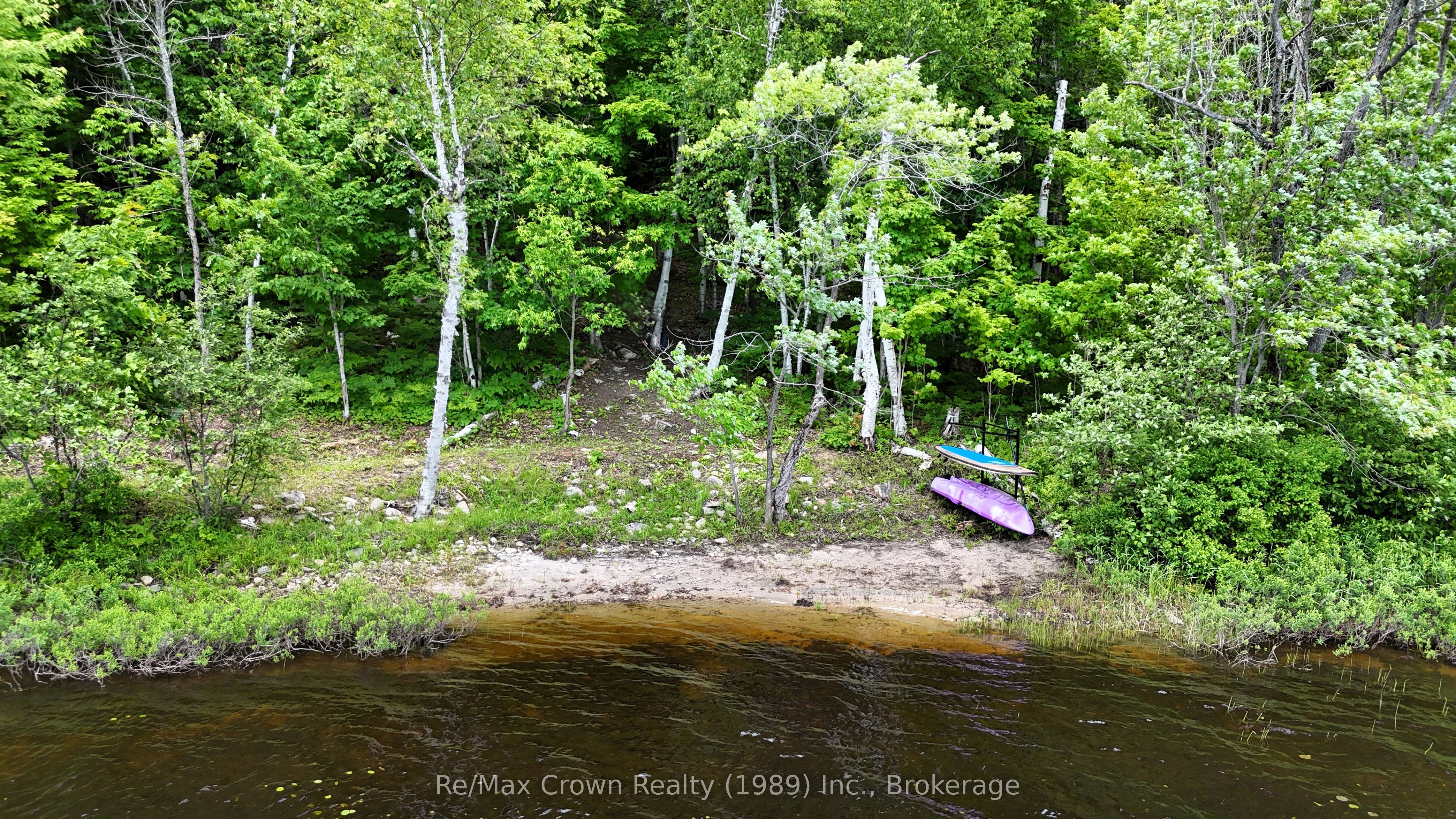 1052 Limberlost Point Road Property Photo 28