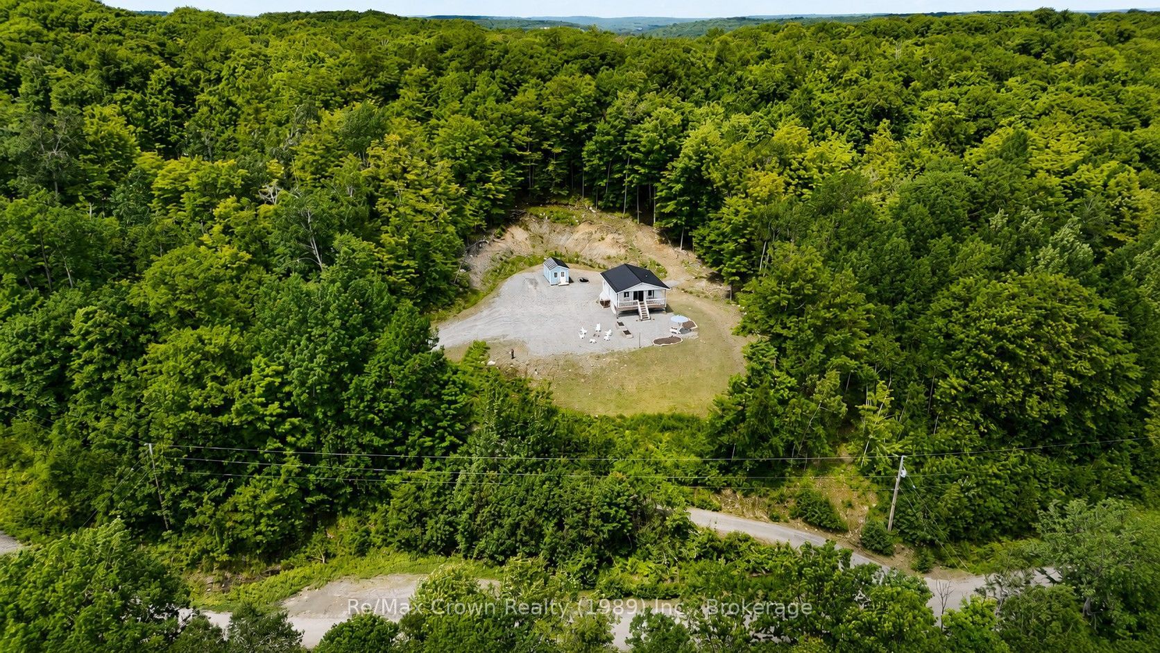 1052 Limberlost Point Road Property Photo 29