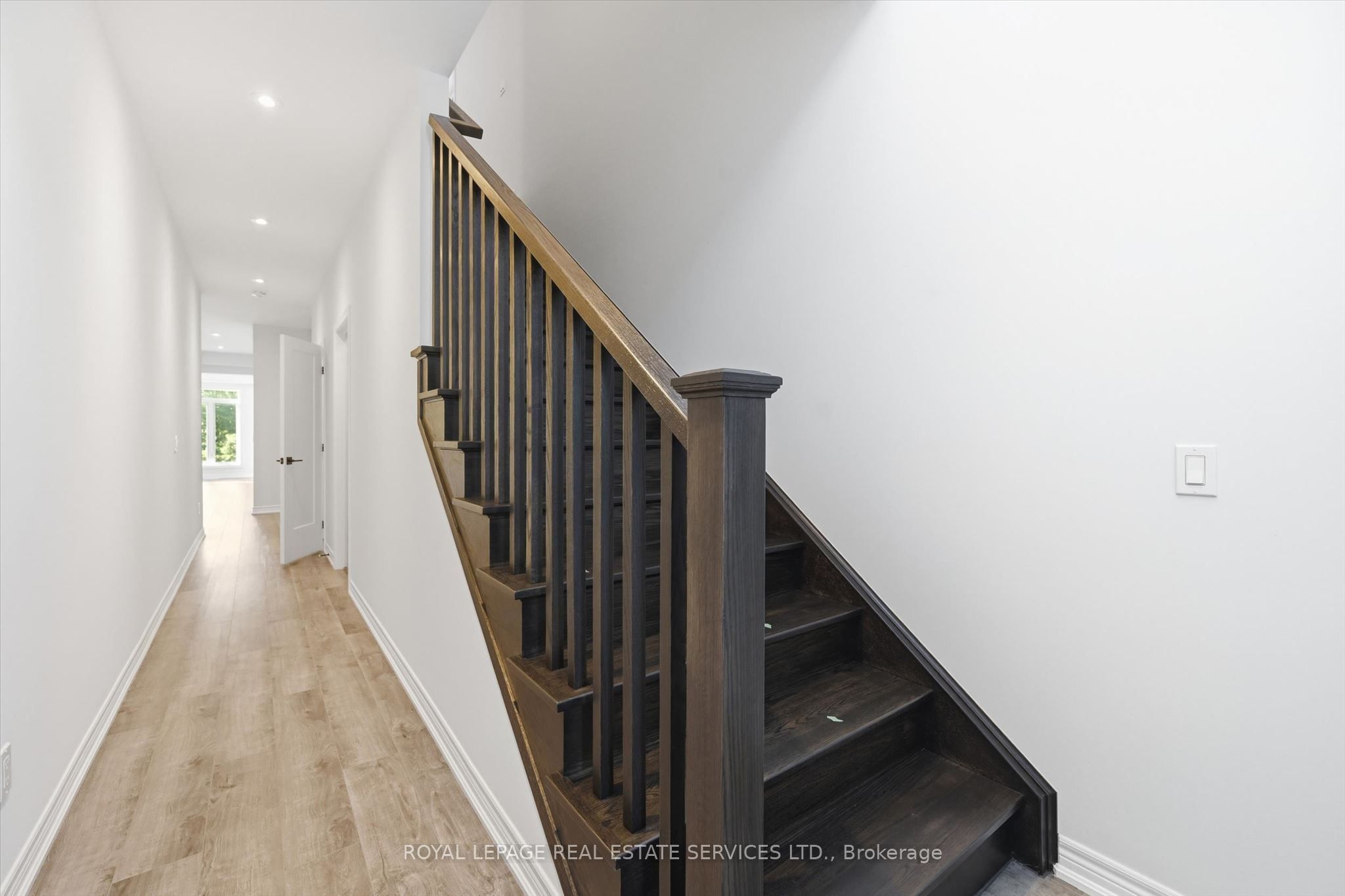 74 Valley Trail Place Property Photo 18