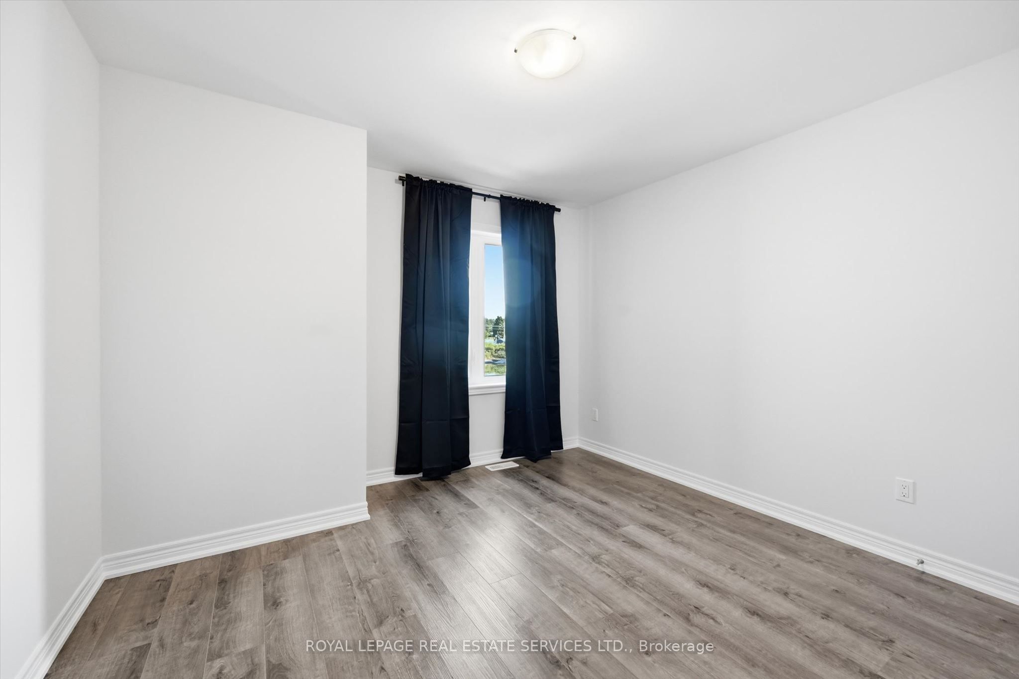 74 Valley Trail Place Property Photo 20