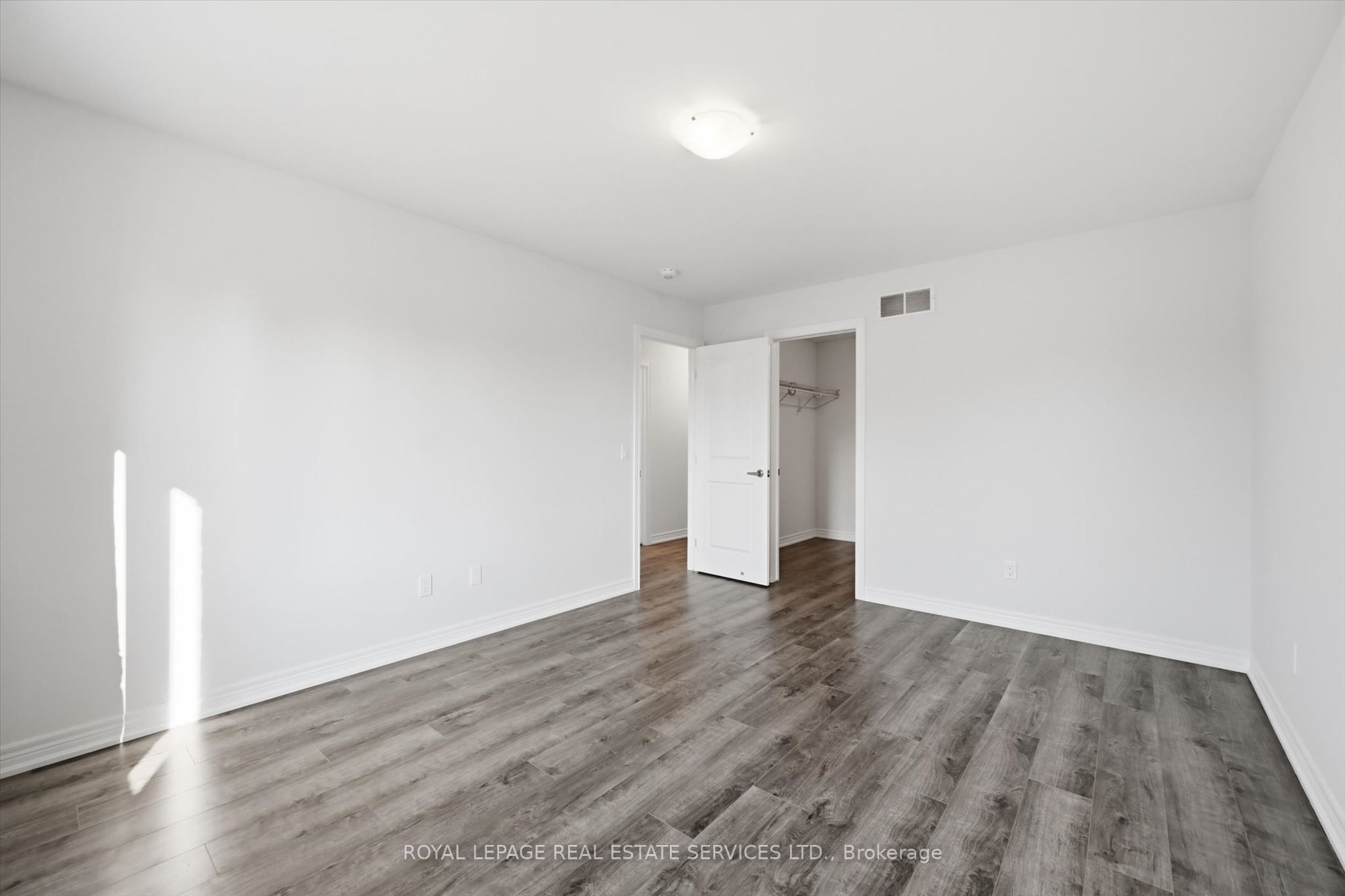 74 Valley Trail Place Property Photo 30