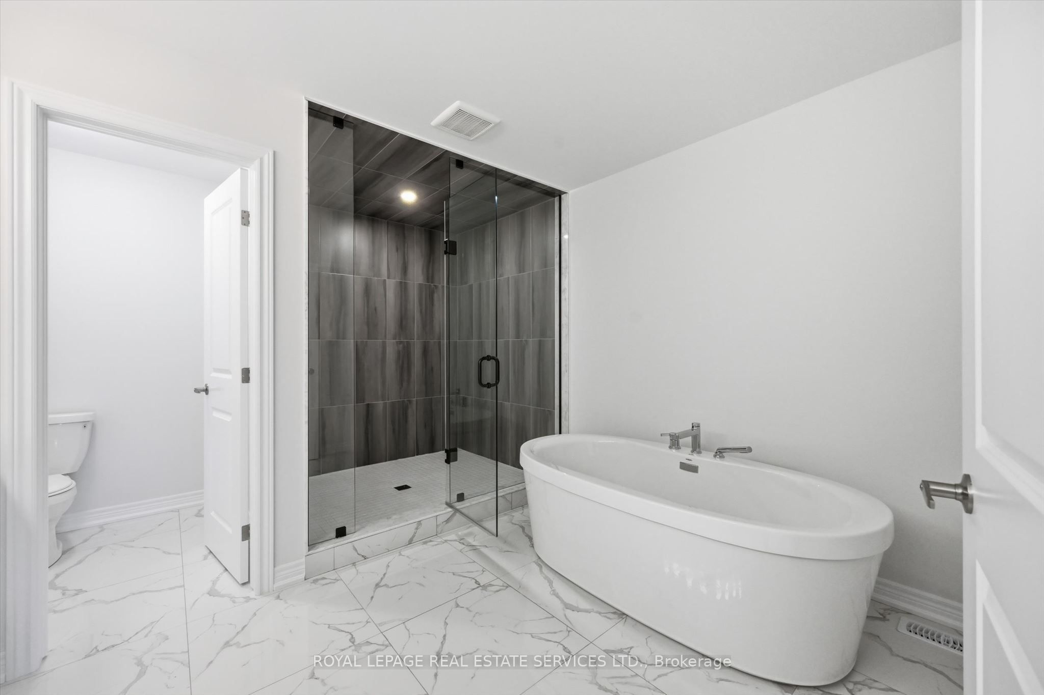 74 Valley Trail Place Property Photo 33