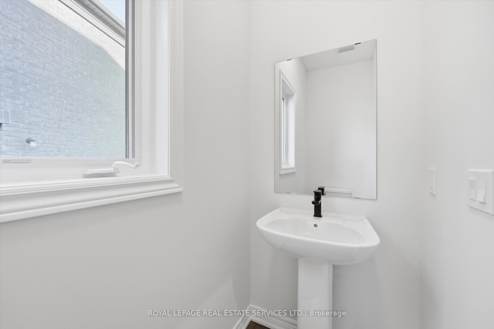 74 Valley Trail Place Property Photo 34