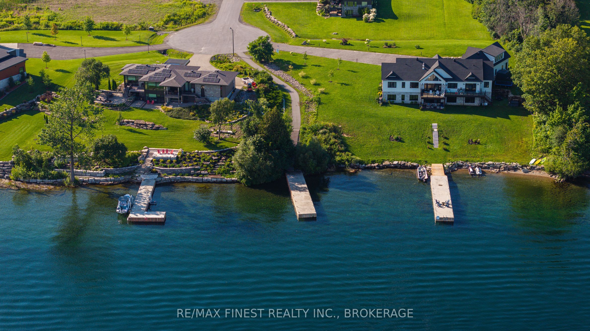 1 Shoreside Way Property Photo 5