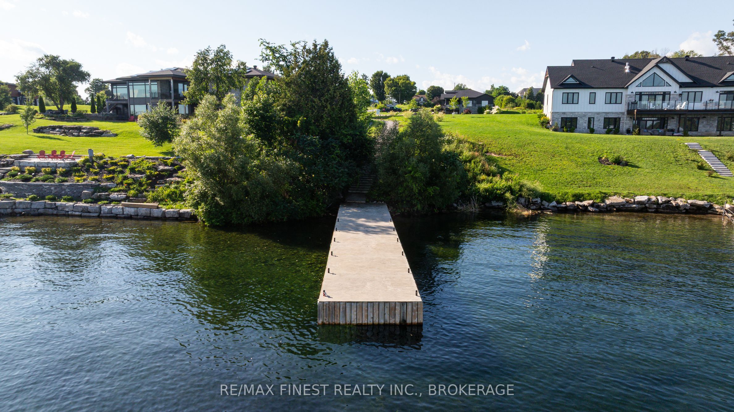 1 Shoreside Way Property Photo 6