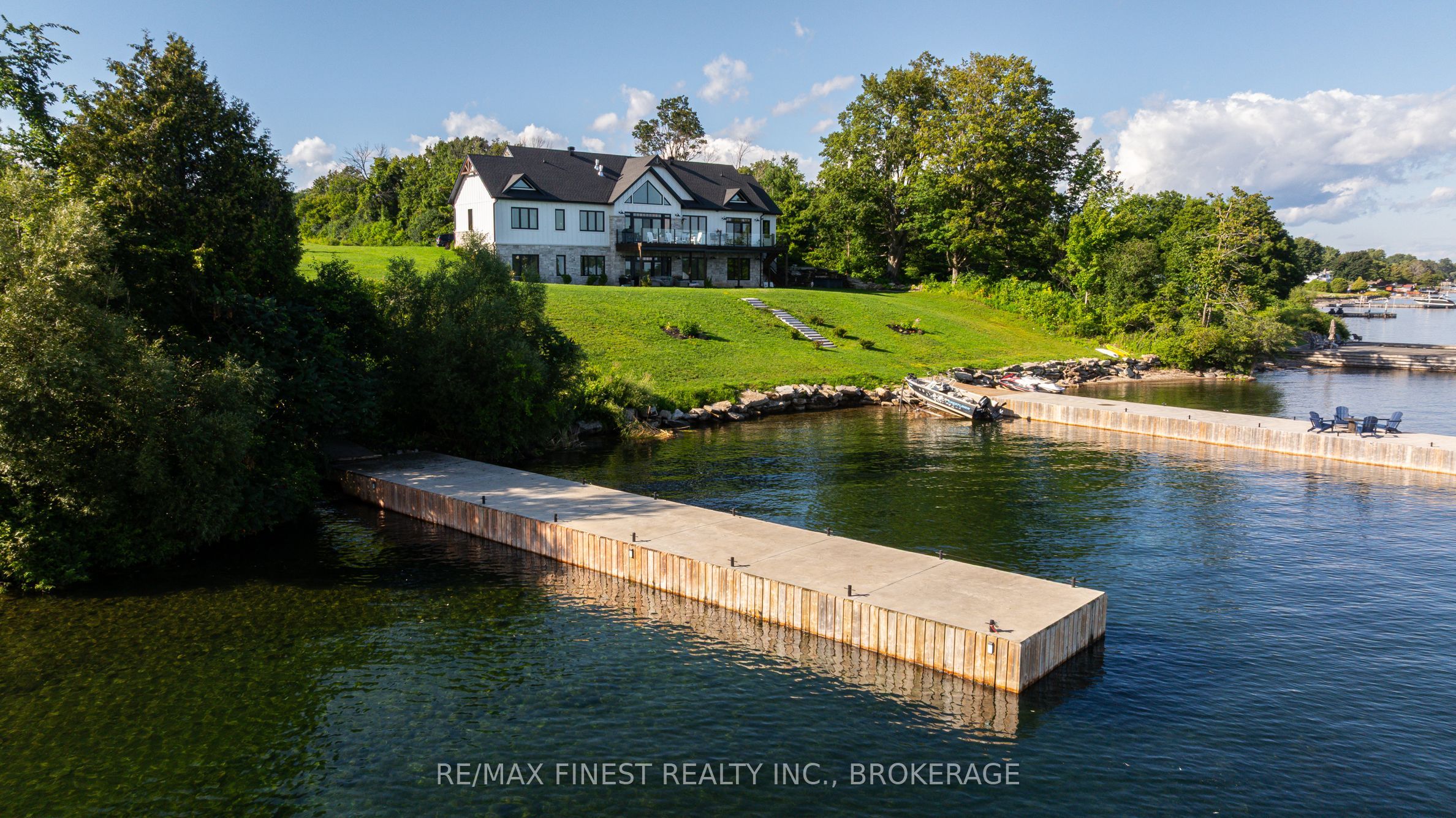 1 Shoreside Way Property Photo 8