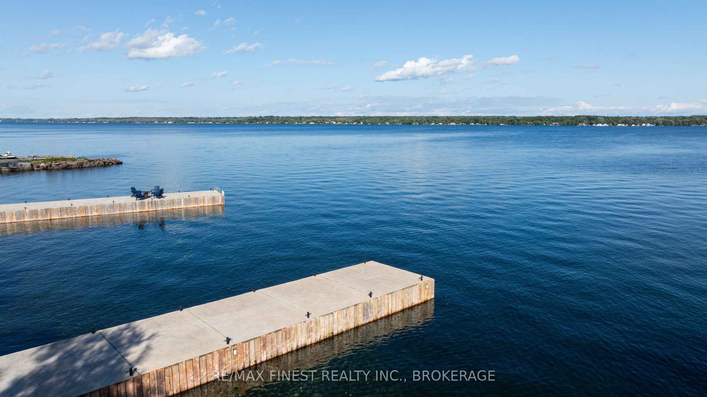 1 Shoreside Way Property Photo 9
