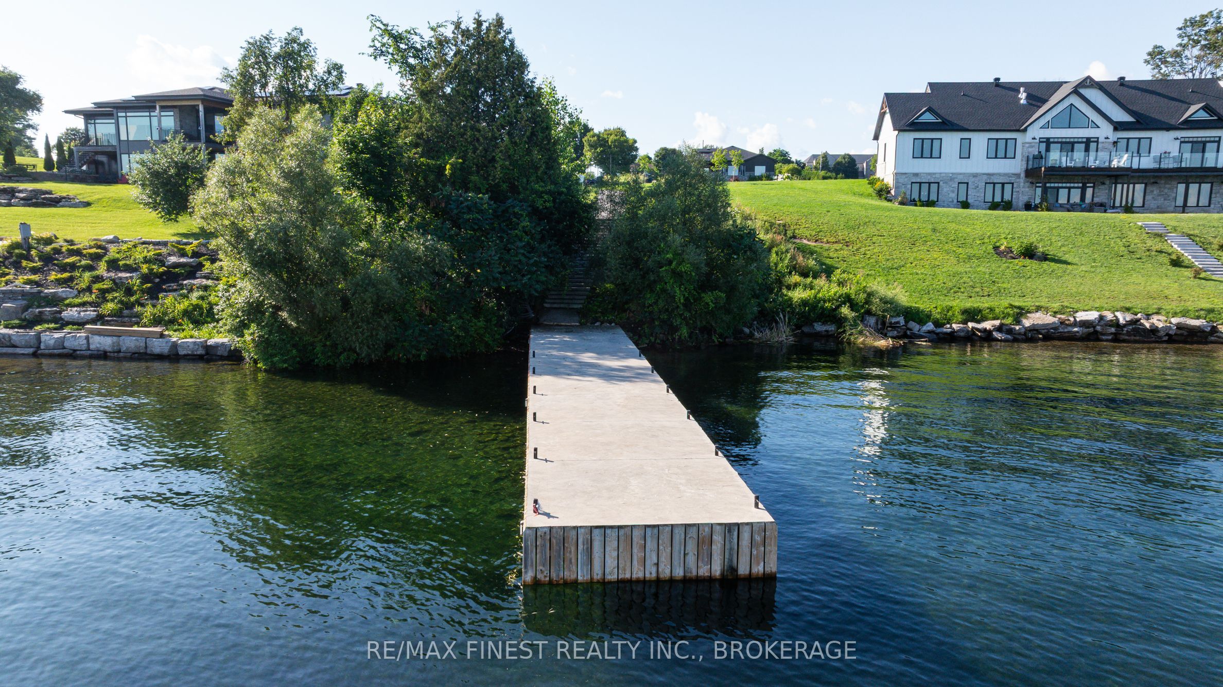 1 Shoreside Way Property Photo 14