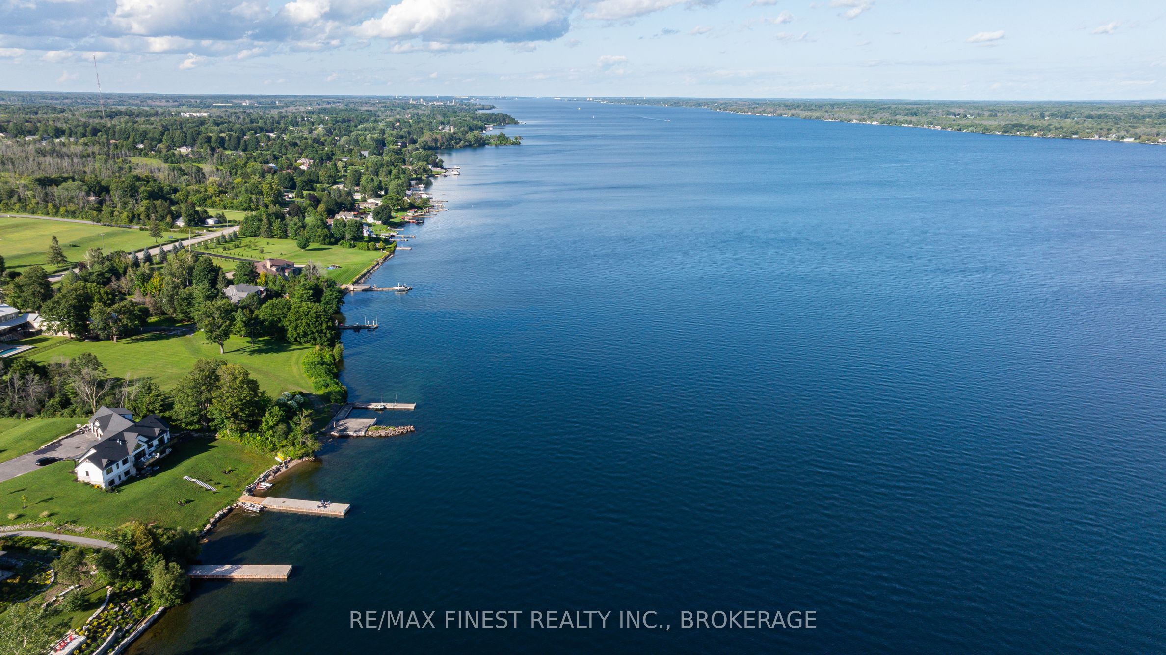 1 Shoreside Way Property Photo 15