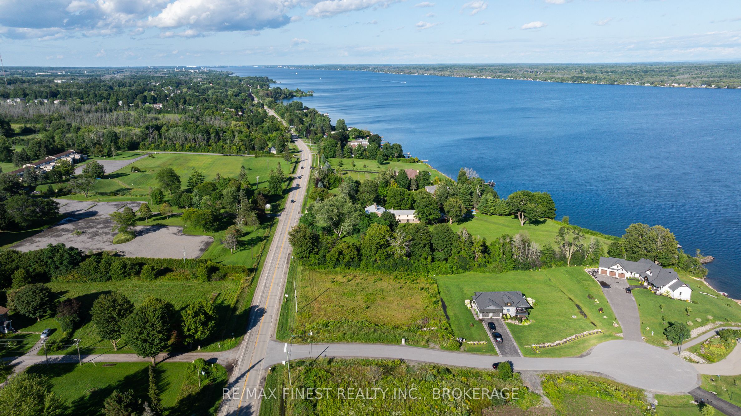 1 Shoreside Way Property Photo 17