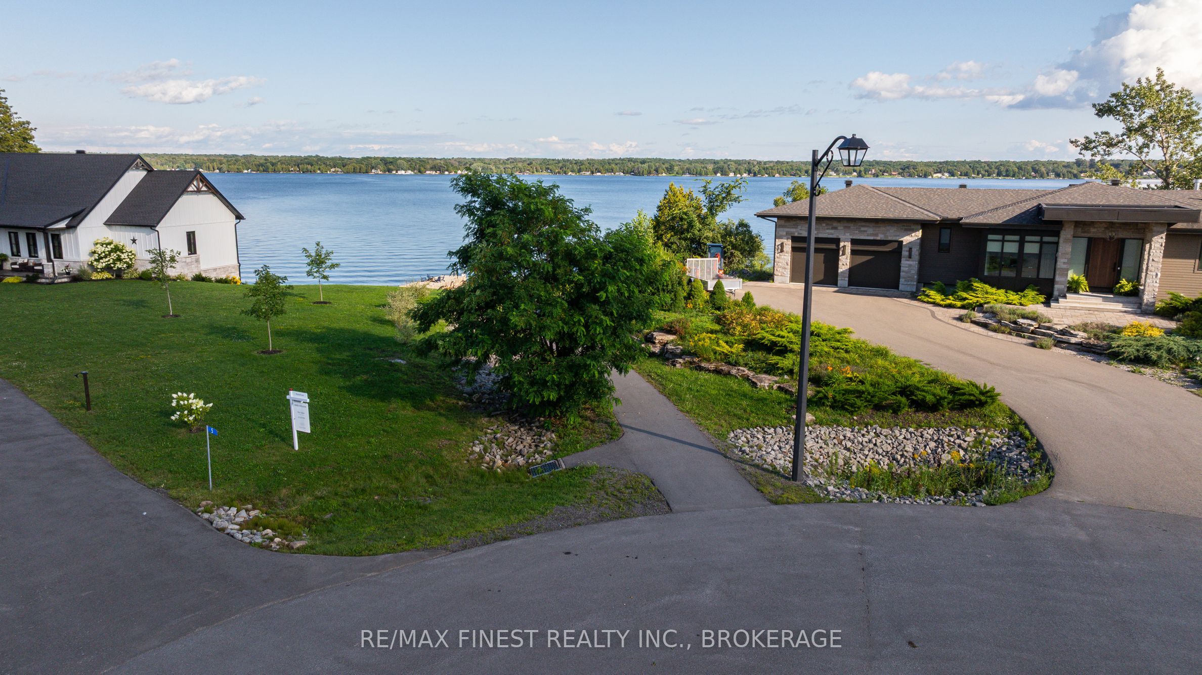 1 Shoreside Way Property Photo 27