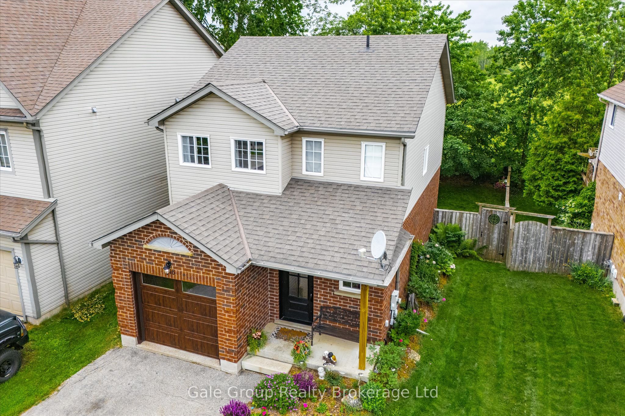 116 Gibbons Drive Property Photo 3
