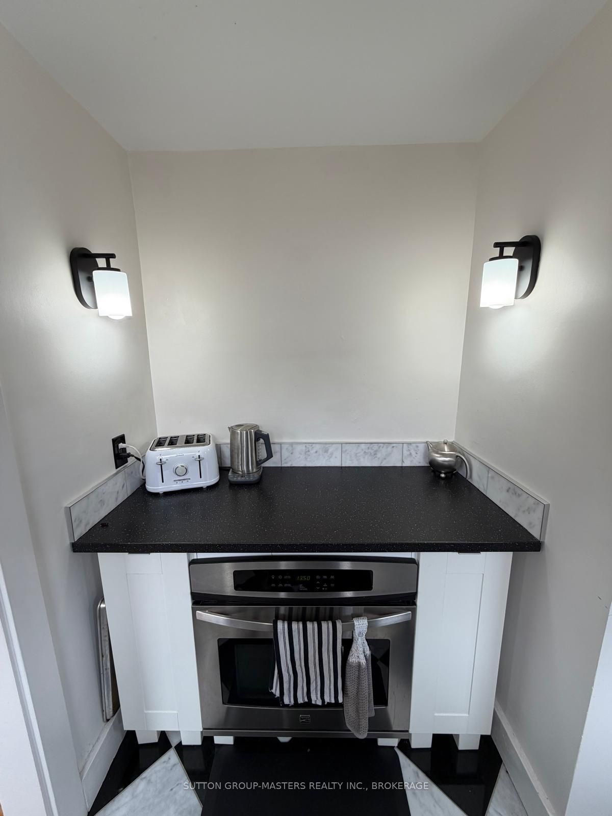 50 Brompton Road Property Photo 9