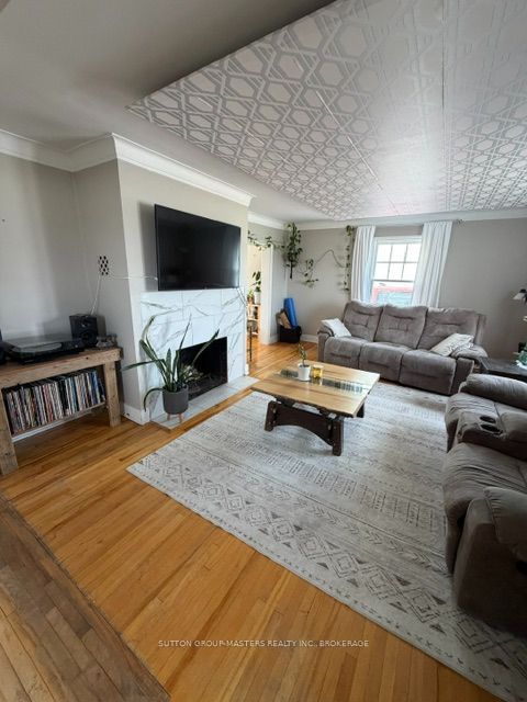 50 Brompton Road Property Photo 11