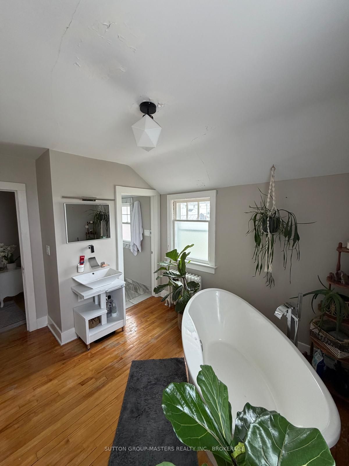 50 Brompton Road Property Photo 19