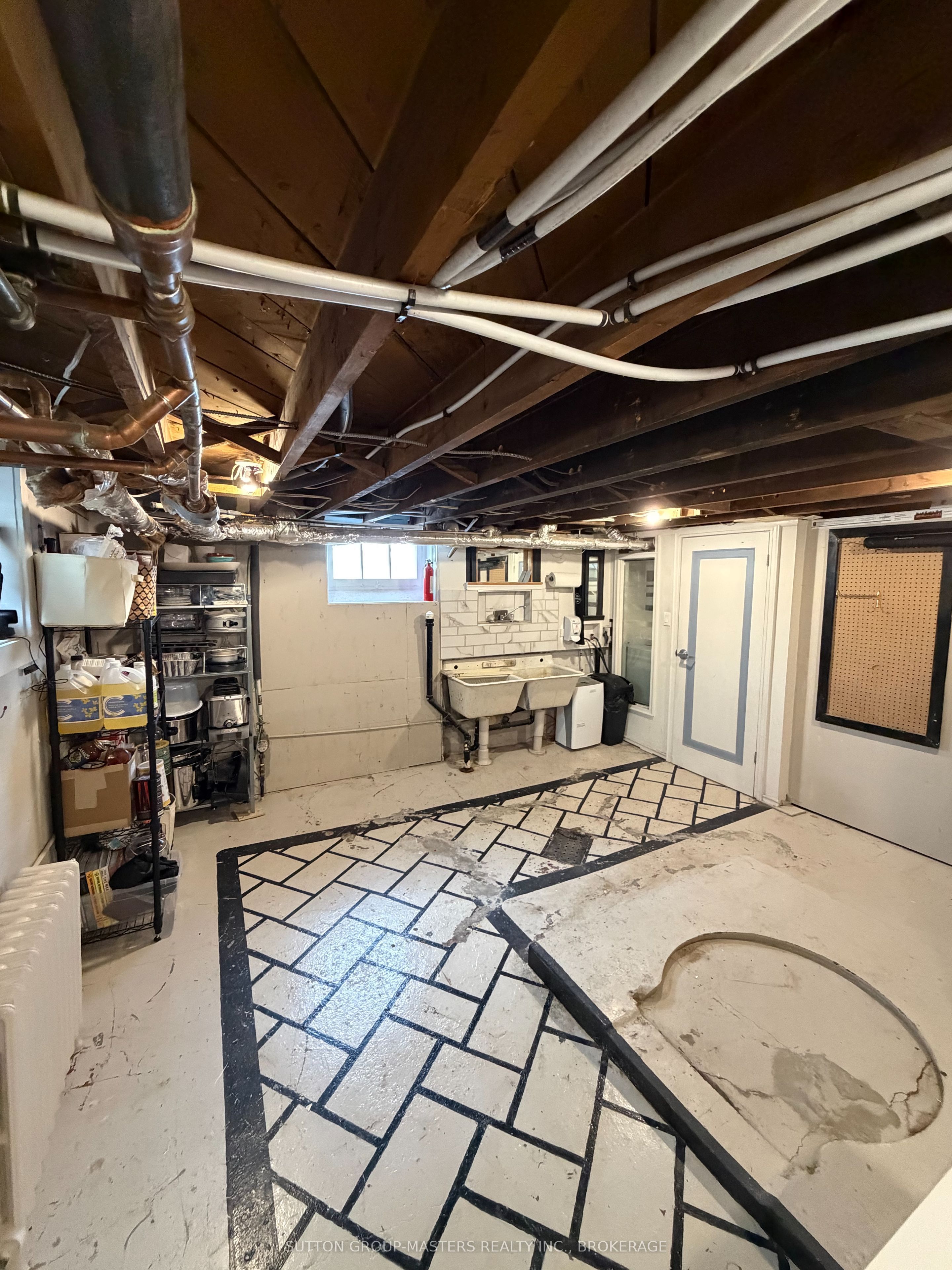 50 Brompton Road Property Photo 27