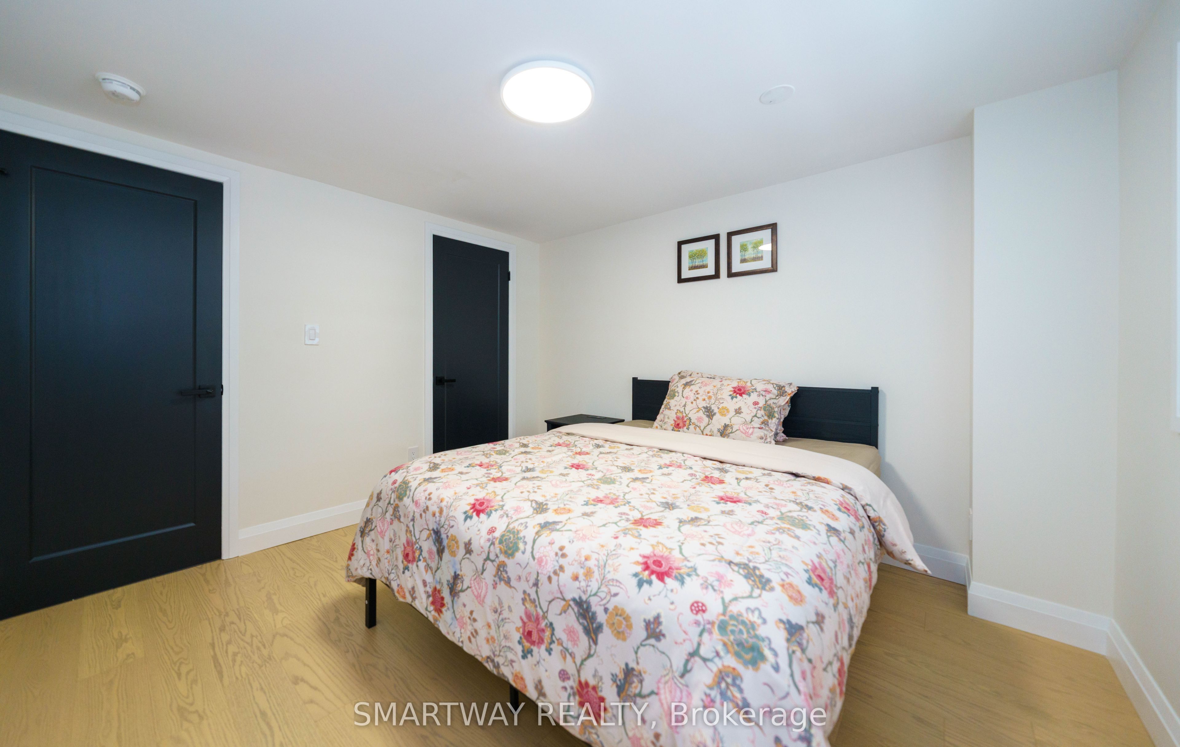 107 Campbell Crescent Property Photo 34
