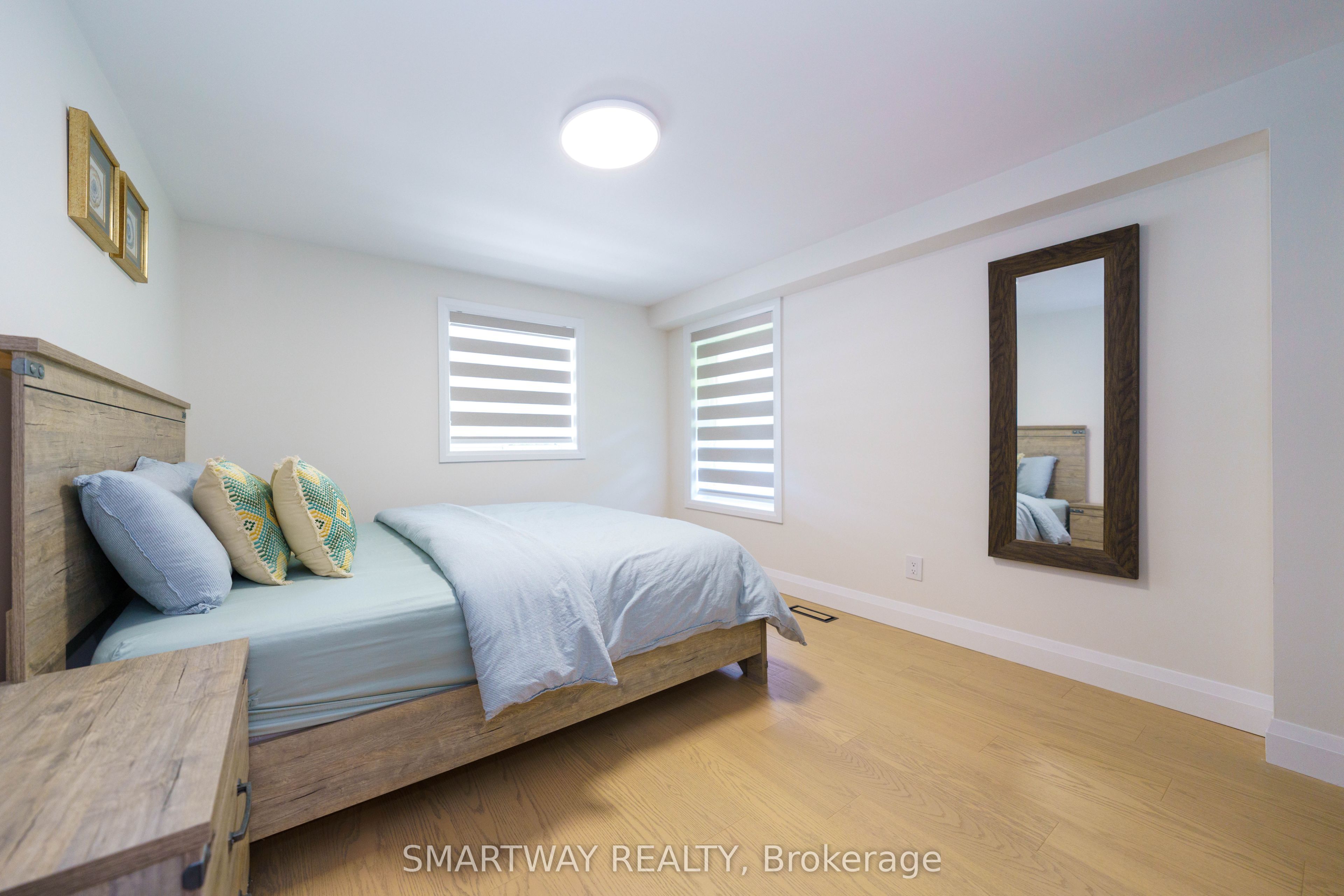 107 Campbell Crescent Property Photo 36