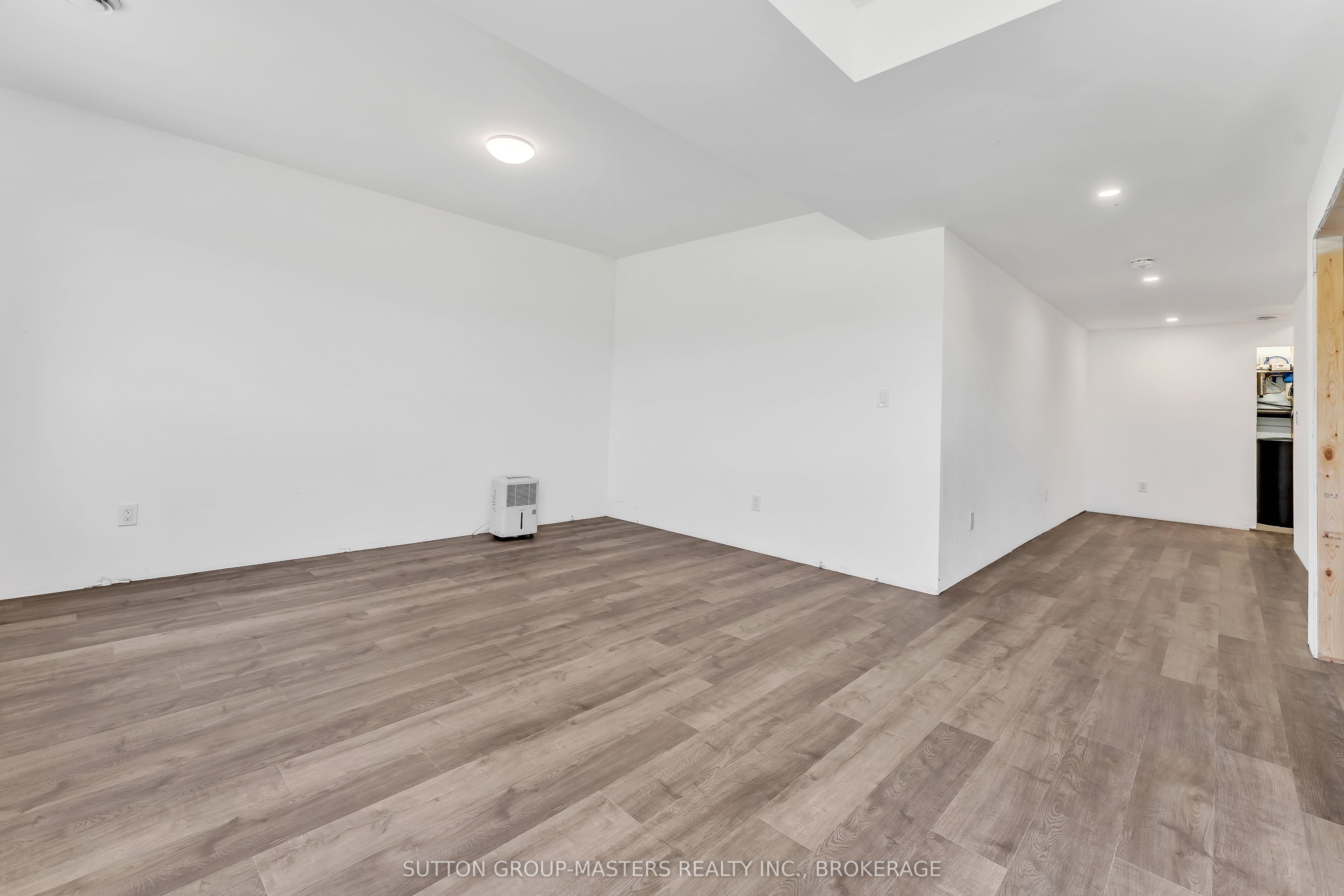 108 Main Street B Property Photo 28