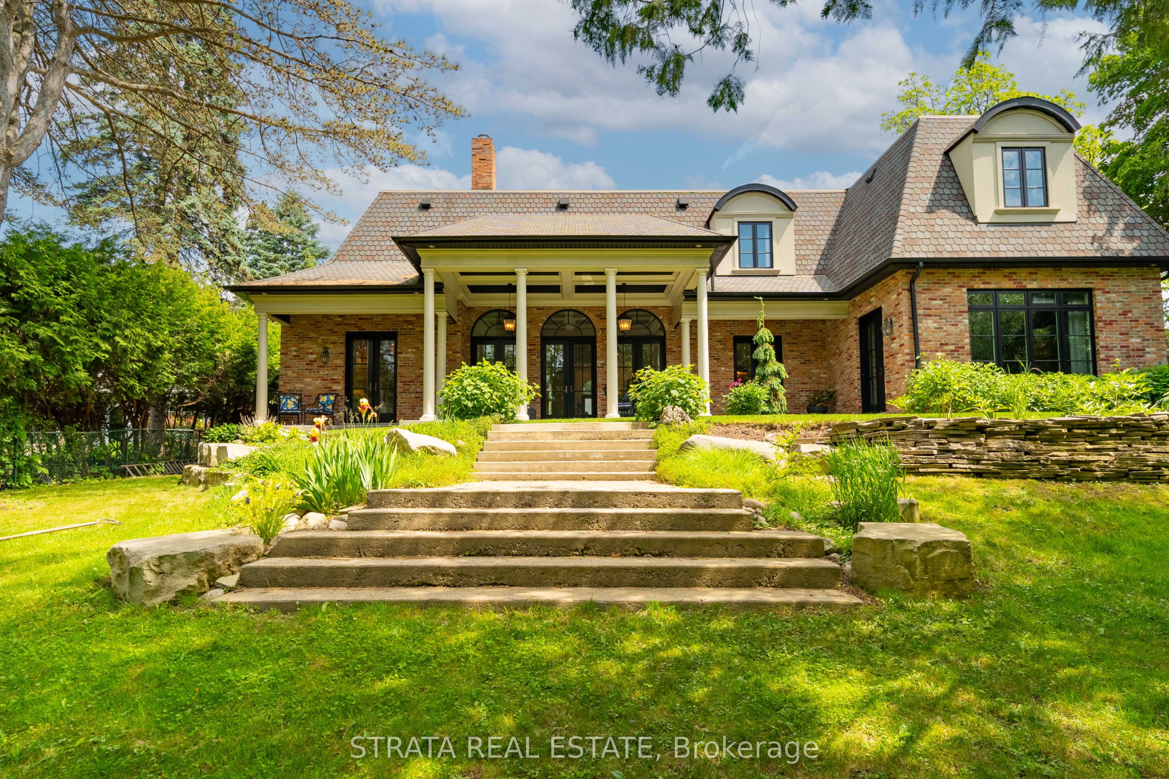 1577 Gloucester Road Property Photo 8