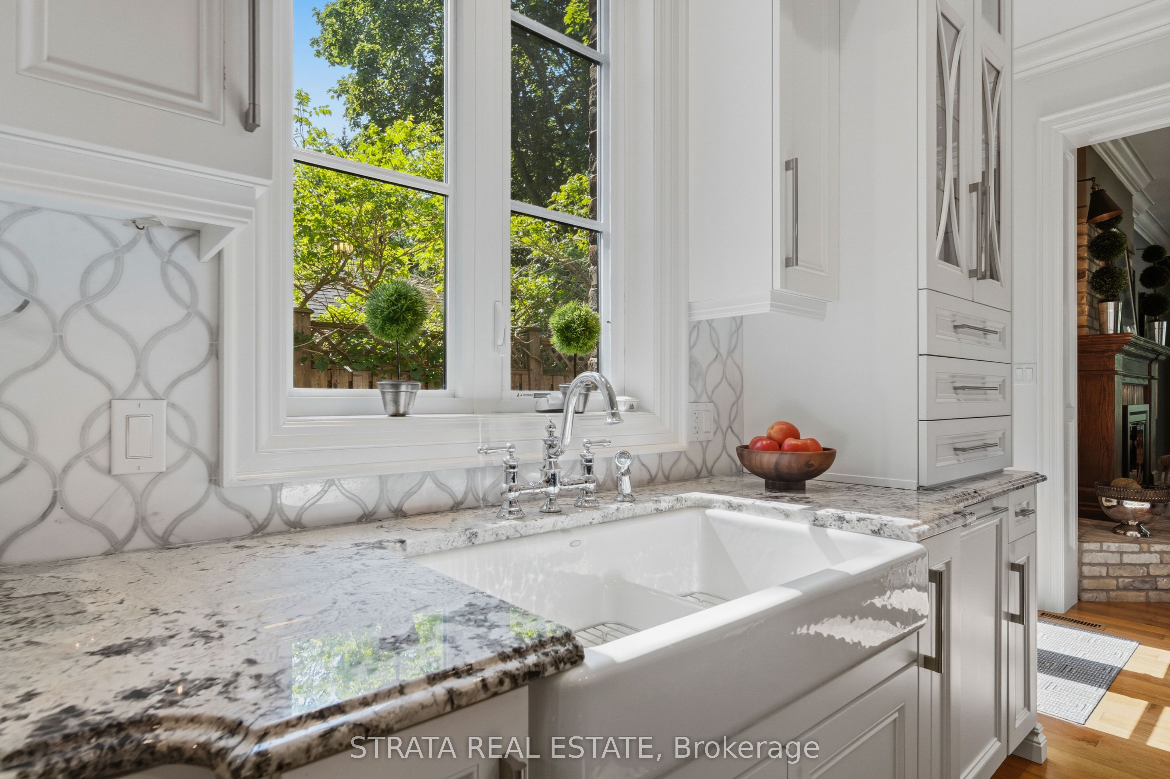 1577 Gloucester Road Property Photo 20