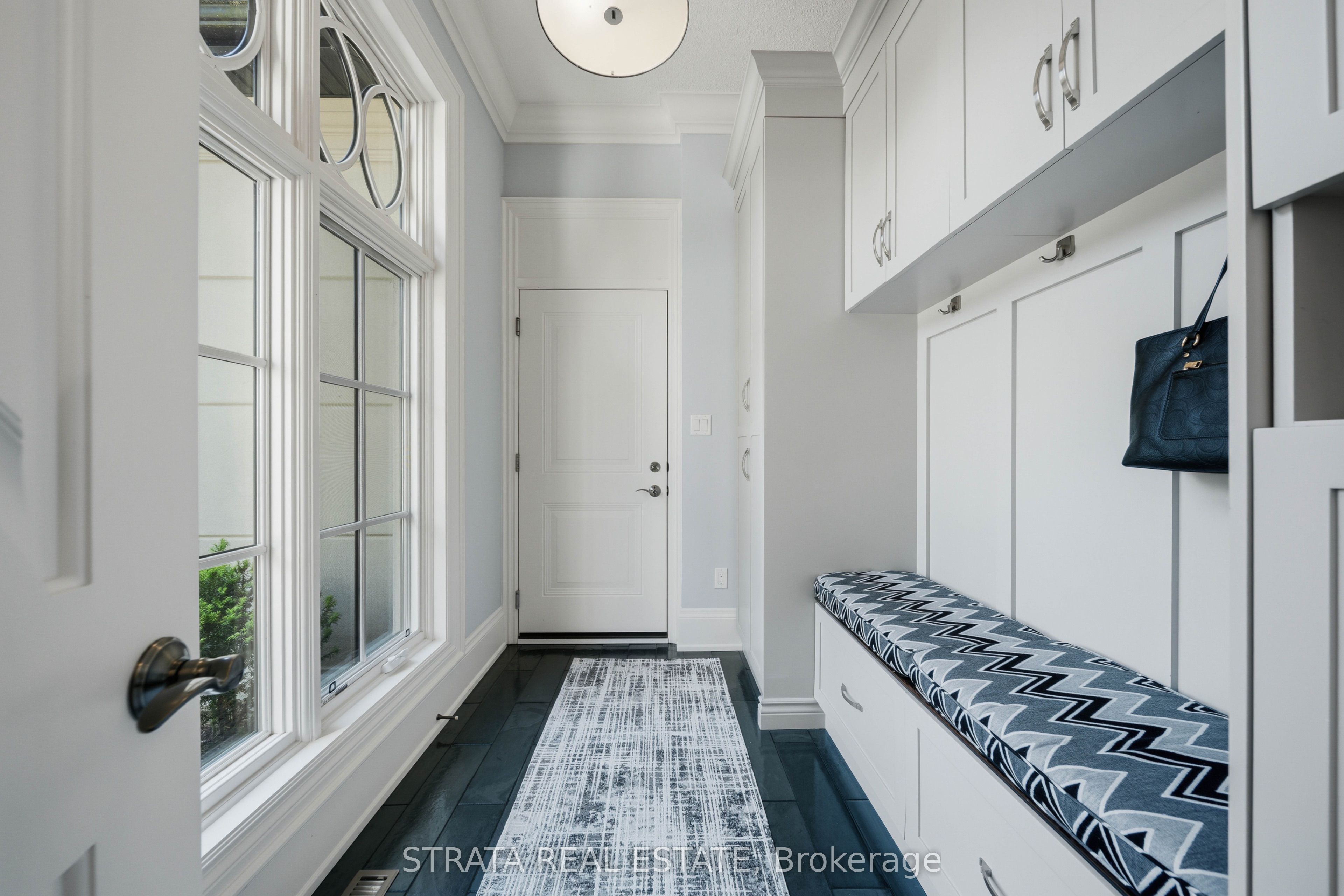 1577 Gloucester Road Property Photo 24