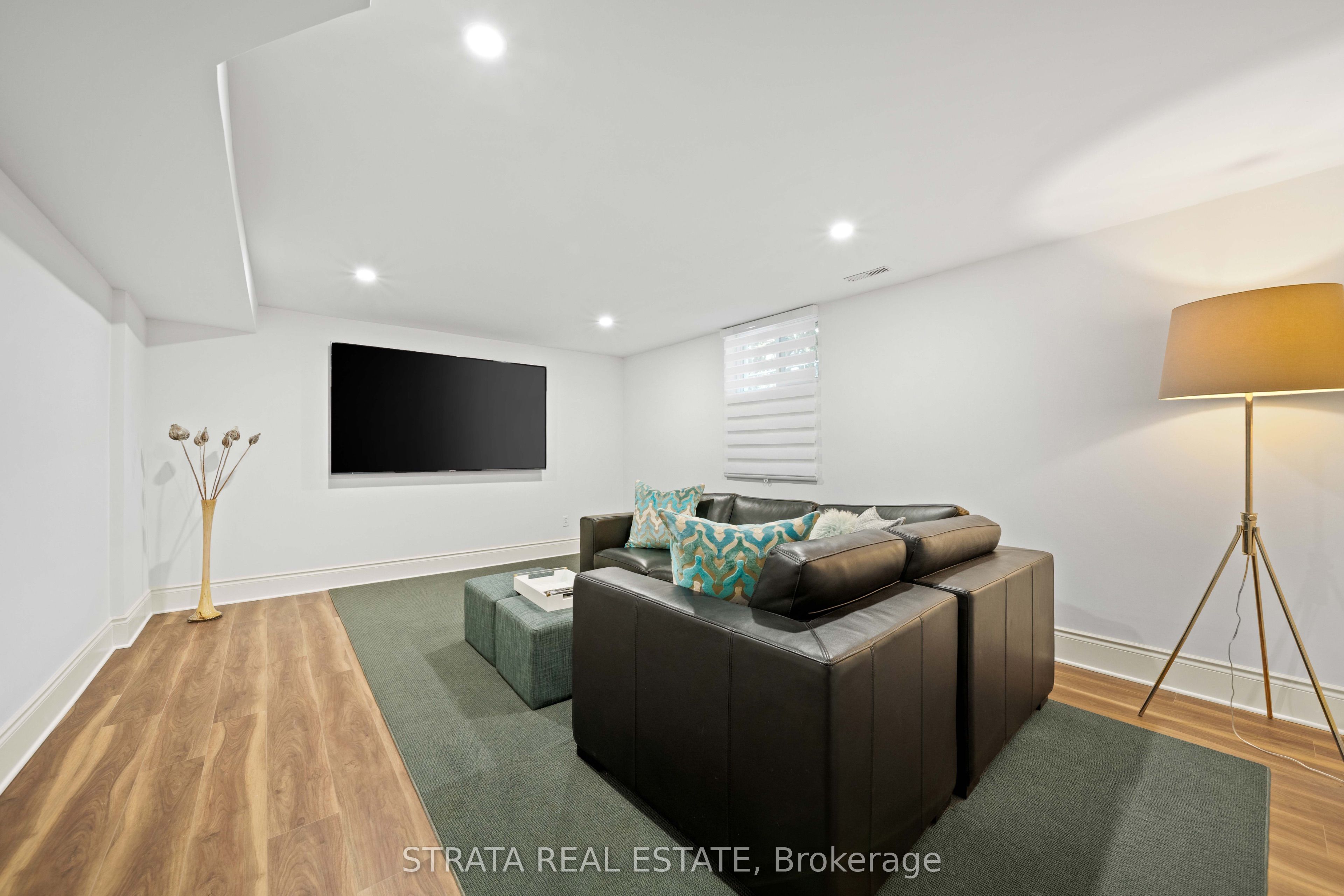 1577 Gloucester Road Property Photo 35
