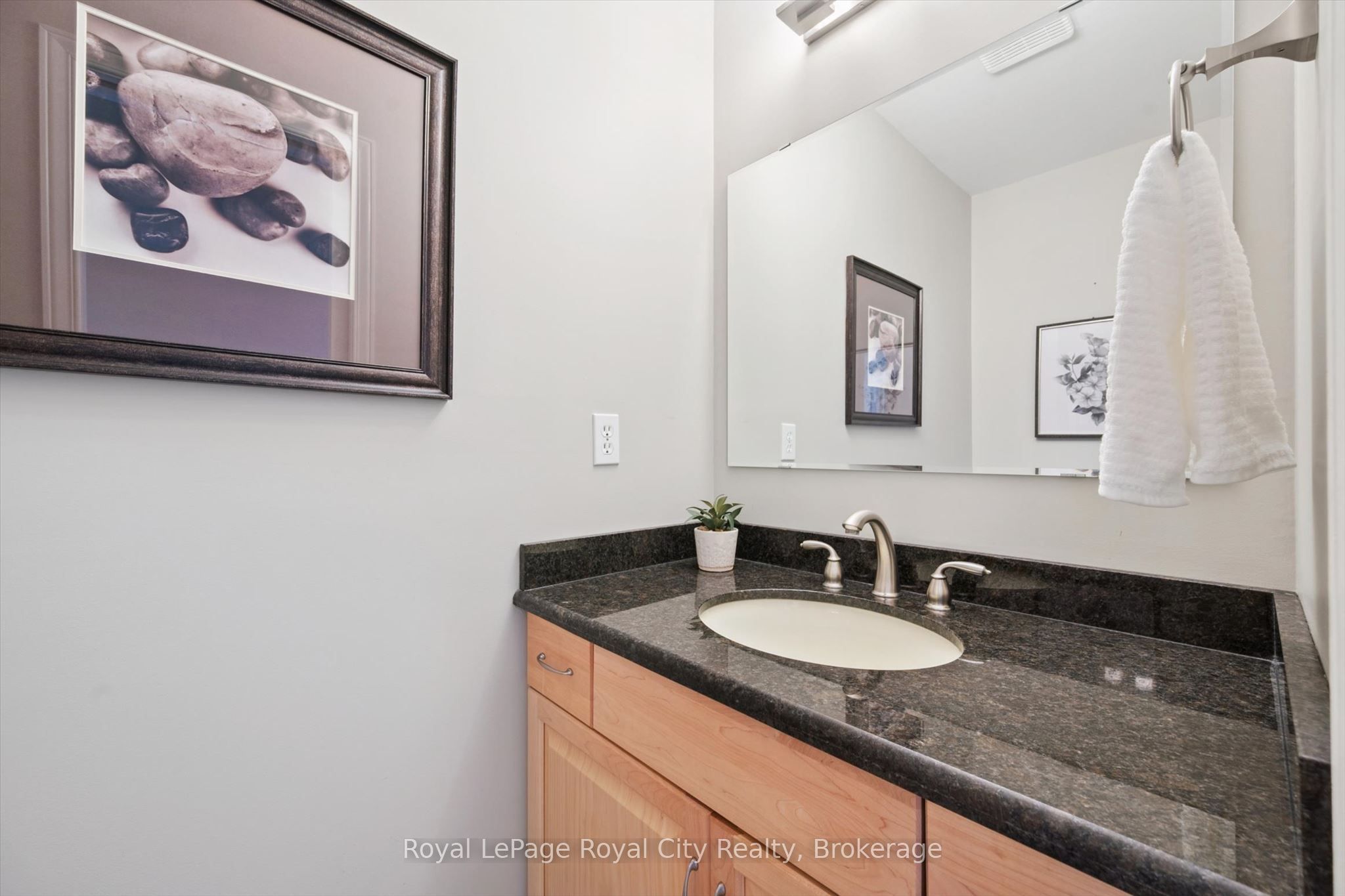 32 Pine Ridge Drive Property Photo 9