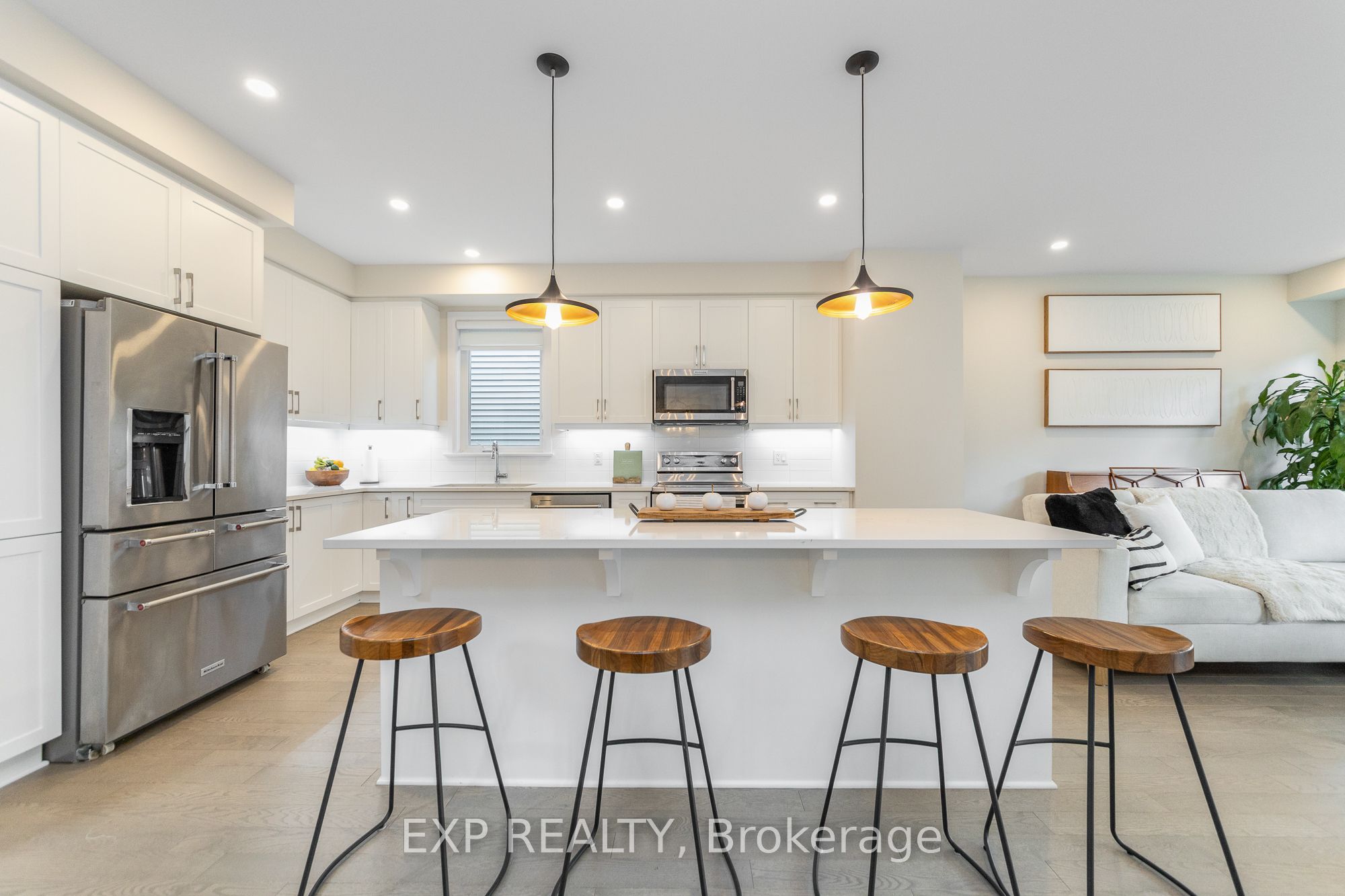 616 Moonflower Crescent Property Photo 12