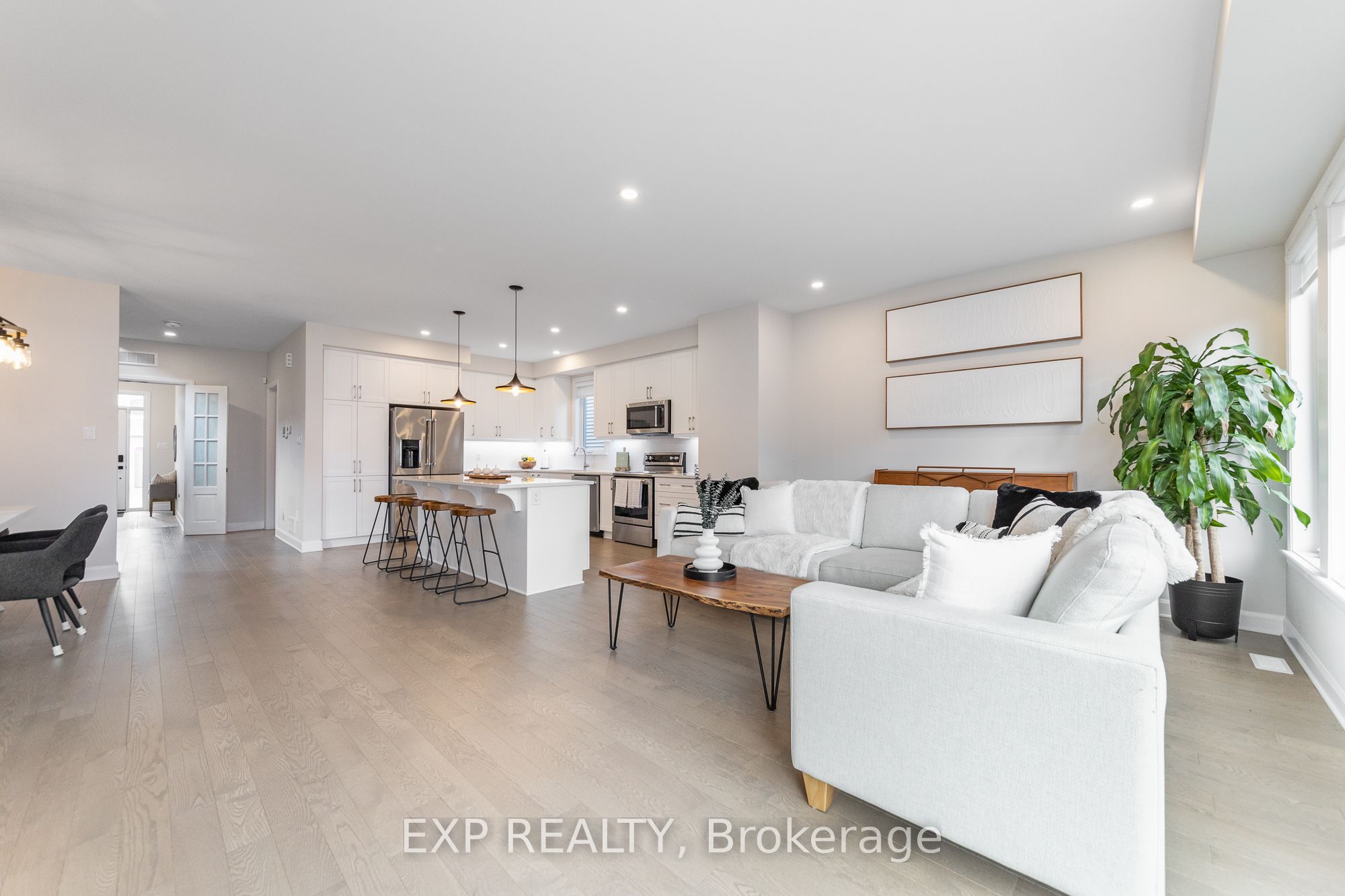 616 Moonflower Crescent Property Photo 19