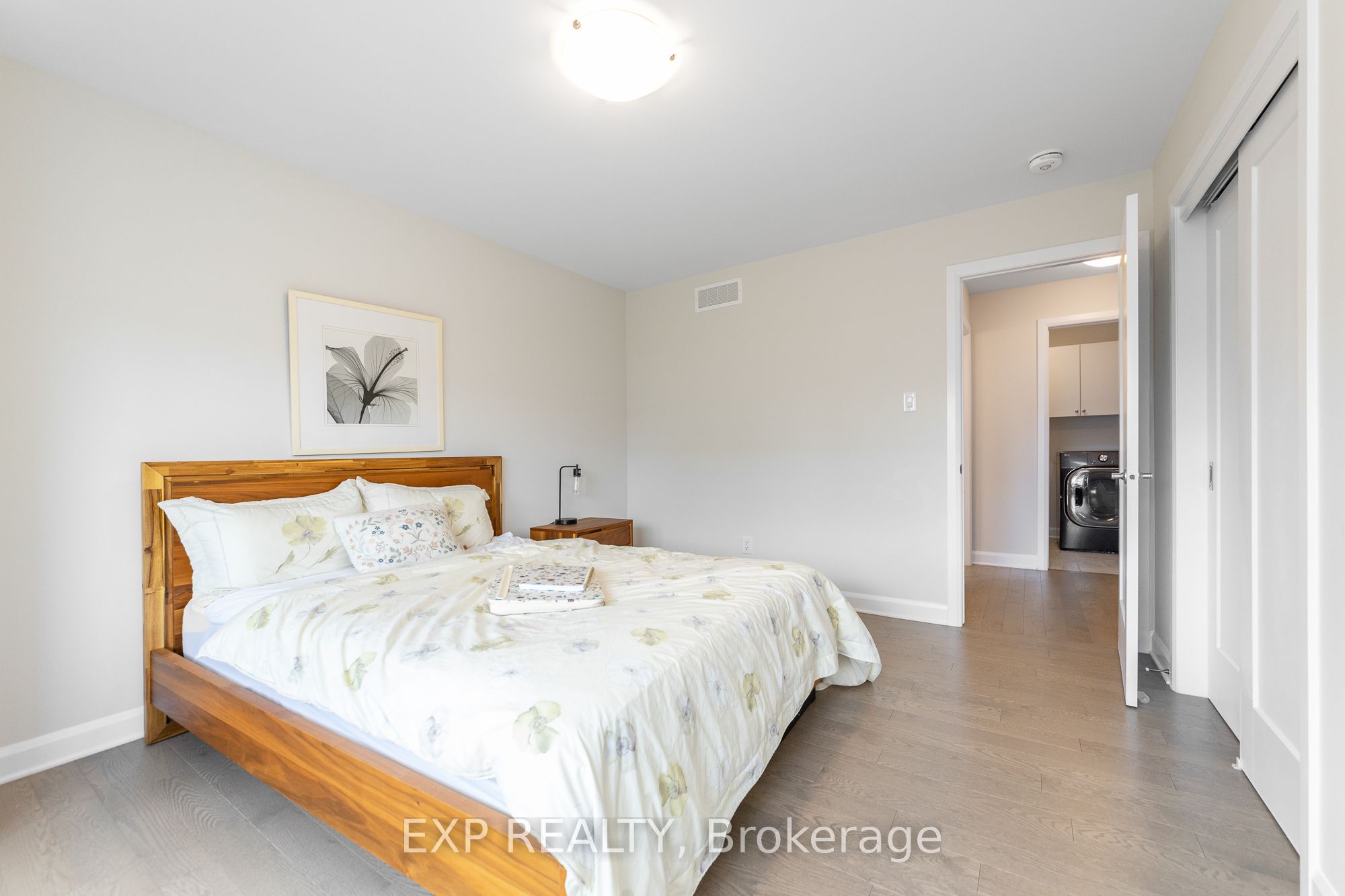 616 Moonflower Crescent Property Photo 35