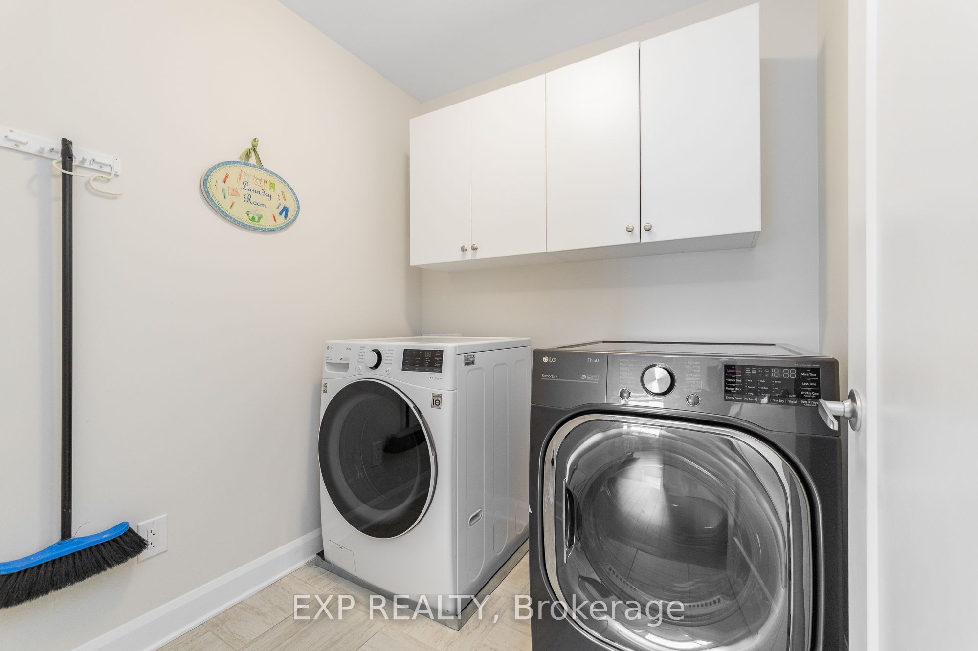 616 Moonflower Crescent Property Photo 40
