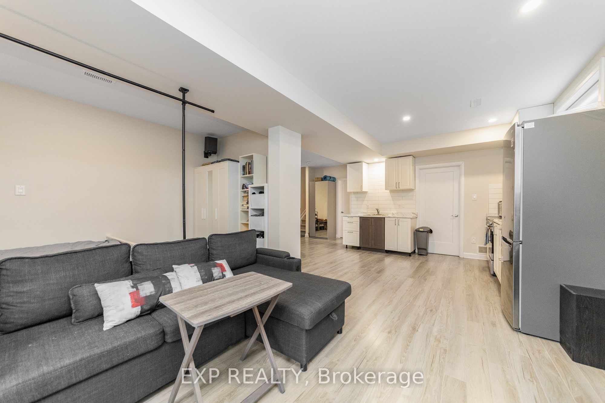 616 Moonflower Crescent Property Photo 43