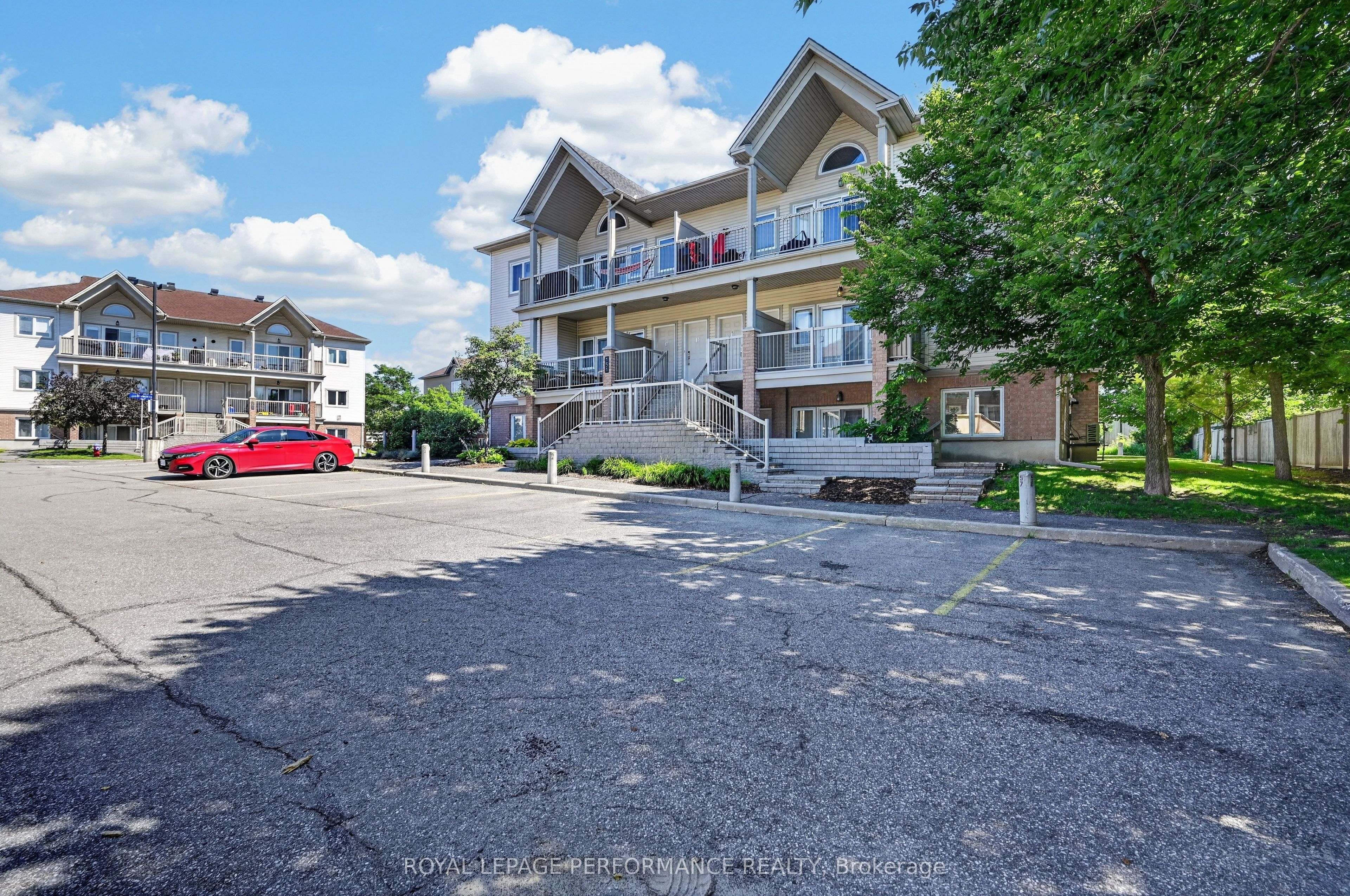 151 Mocha Private F Property Photo 3
