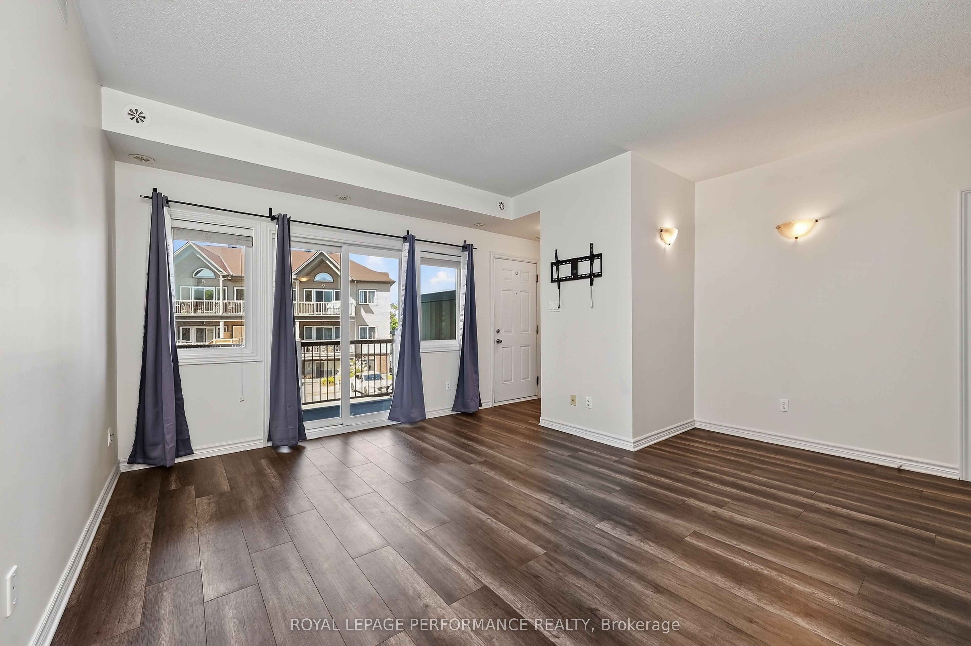 151 Mocha Private F Property Photo 4