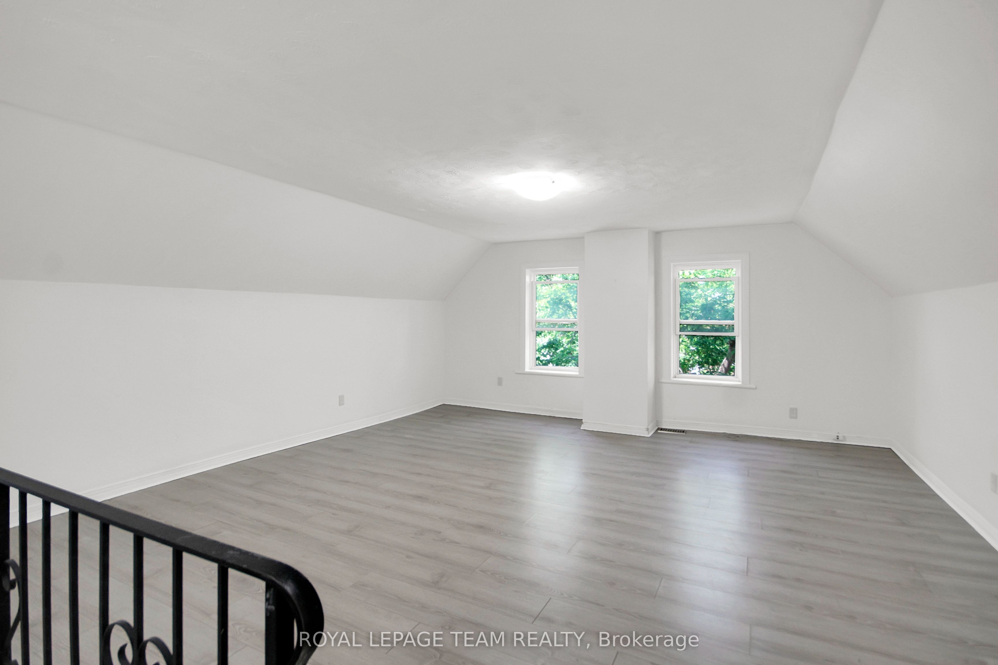 4 Eccles Street 5 Property Photo 7