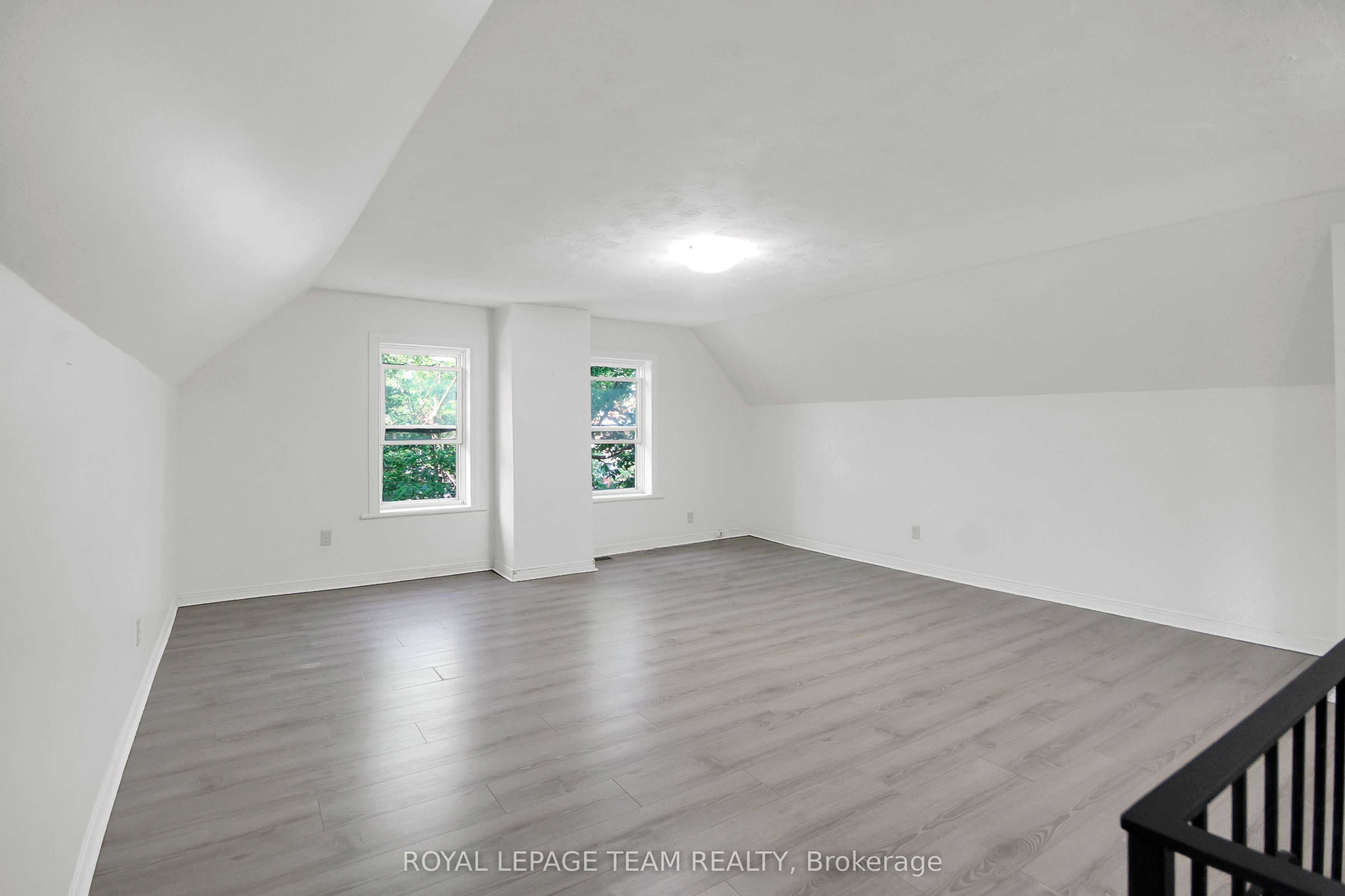 4 Eccles Street 5 Property Photo 8