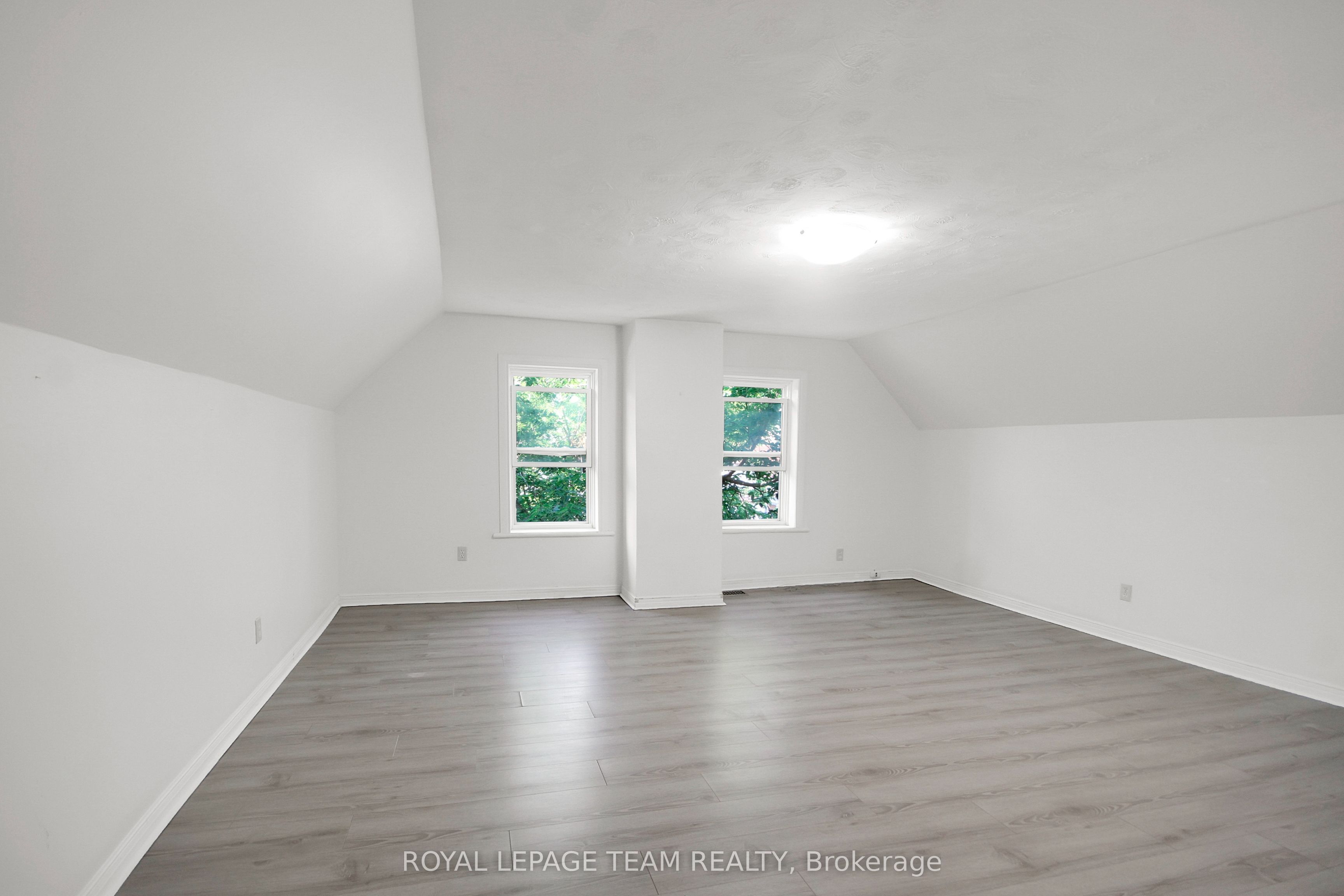 4 Eccles Street 5 Property Photo 10