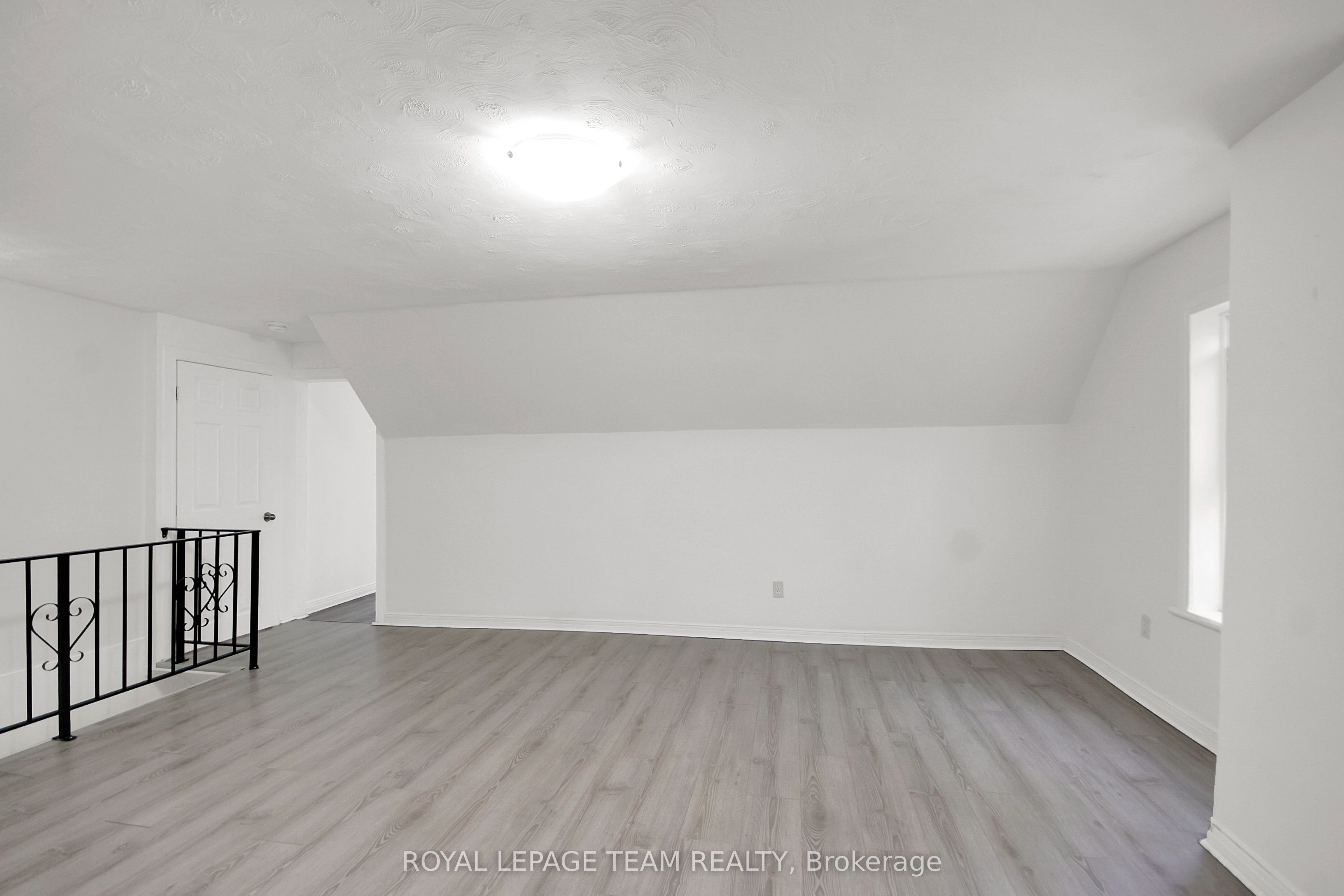 4 Eccles Street 5 Property Photo 11