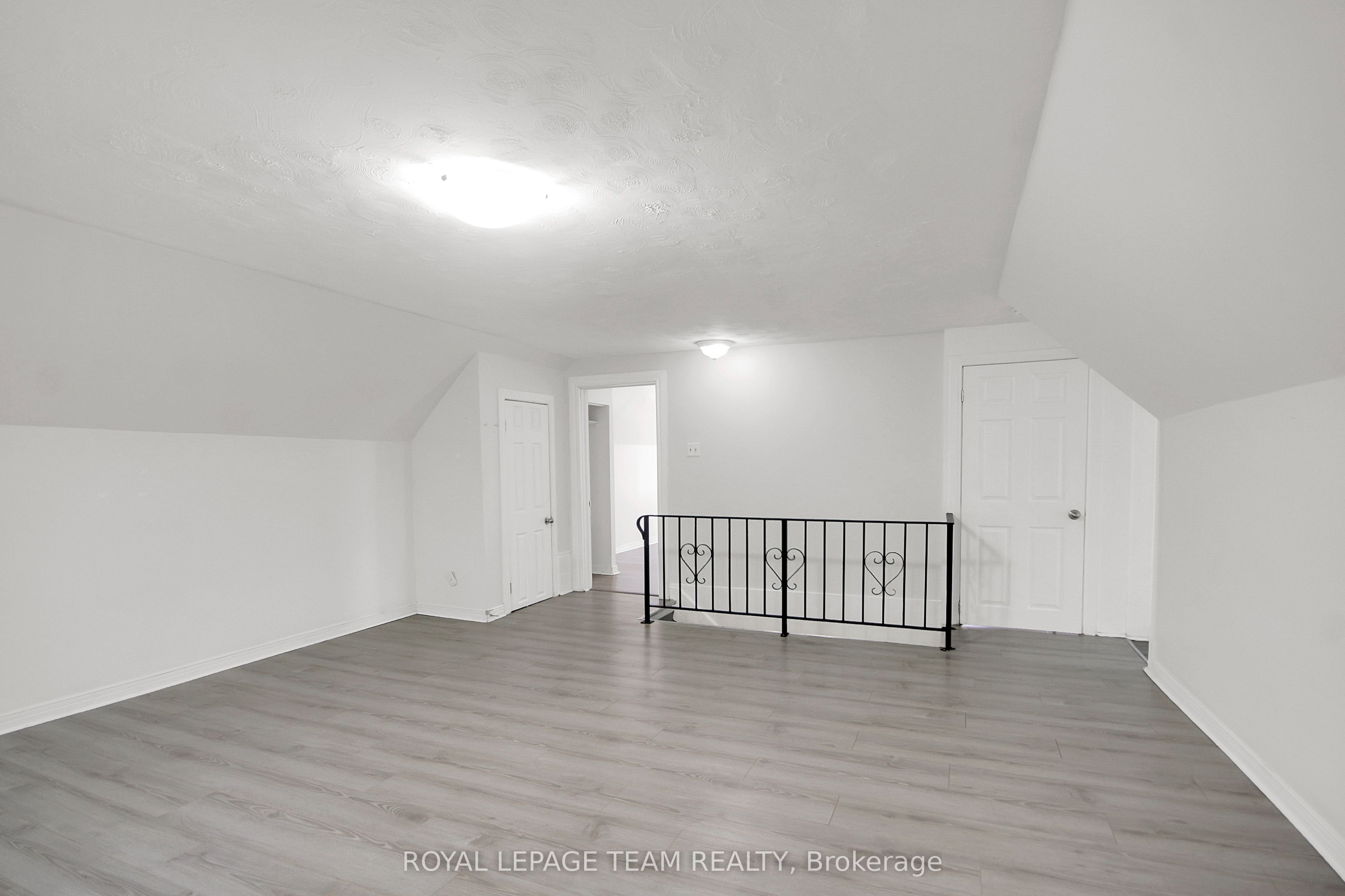4 Eccles Street 5 Property Photo 12