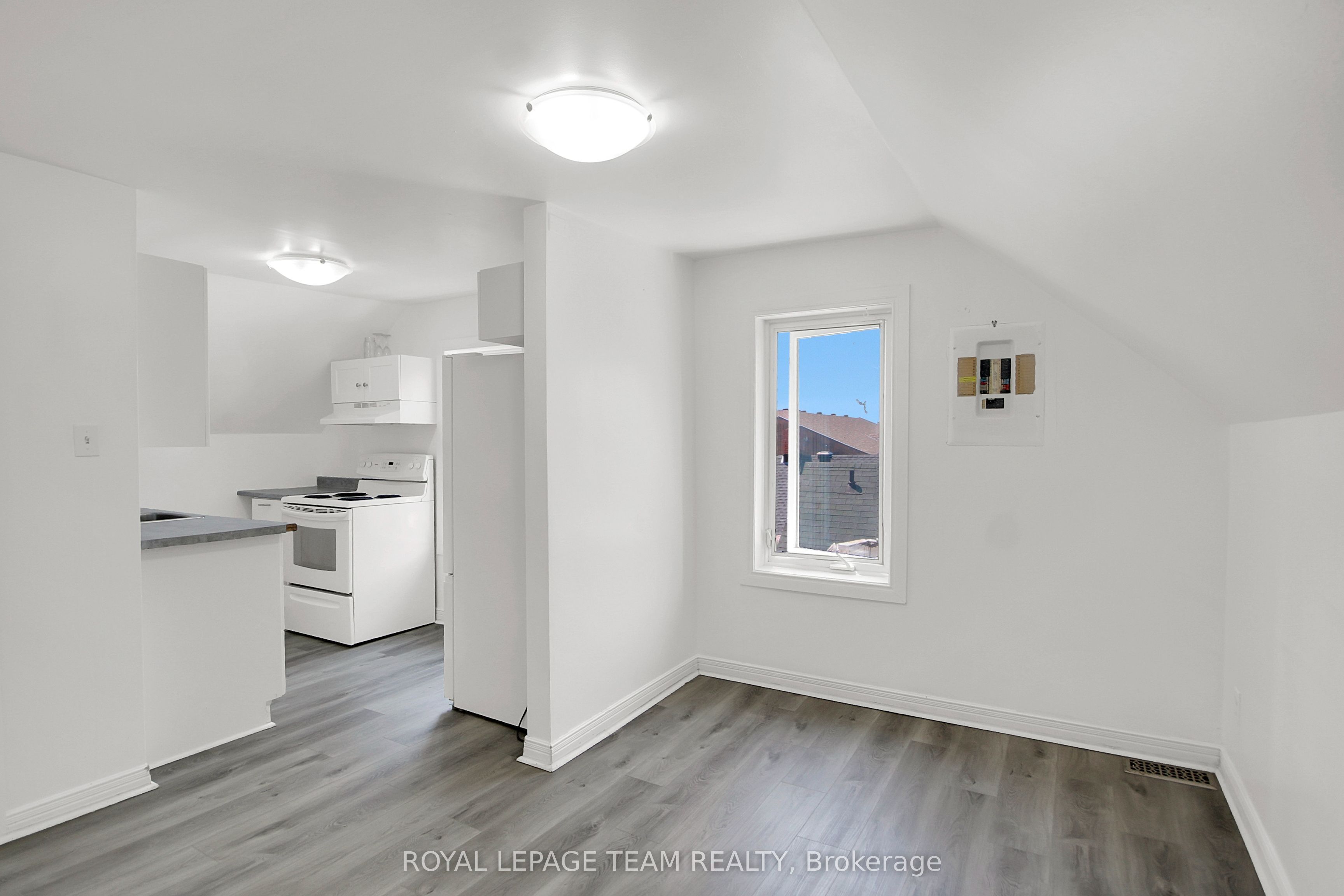 4 Eccles Street 5 Property Photo 17
