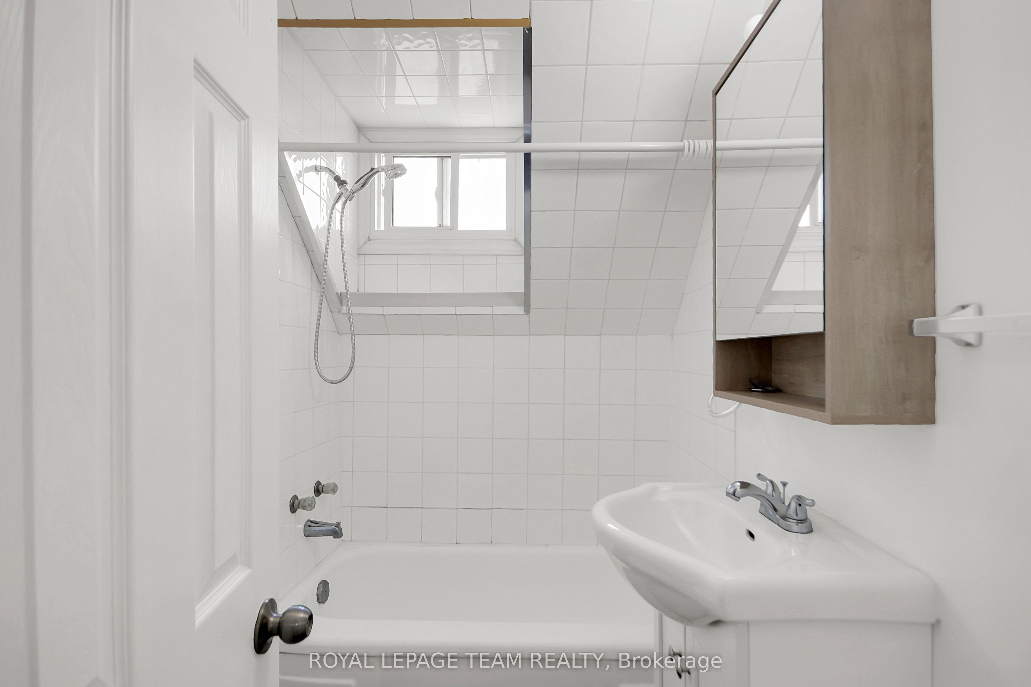 4 Eccles Street 5 Property Photo 29