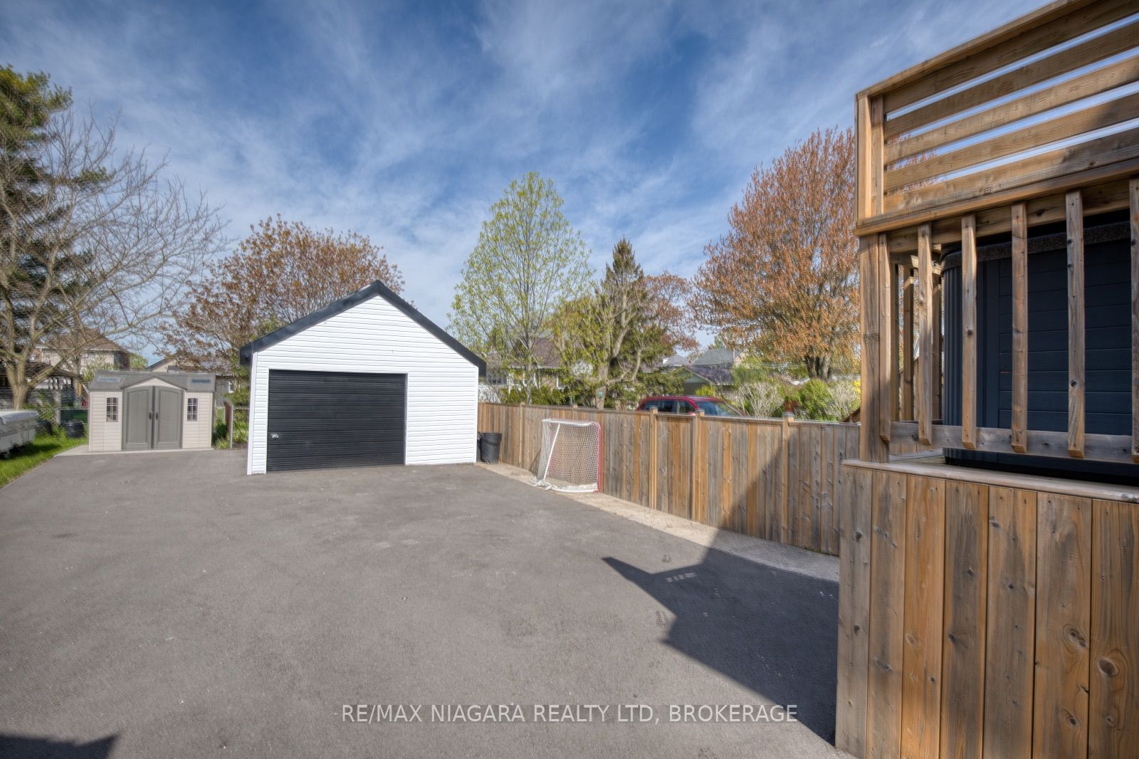 168 Steele Street Property Photo 6