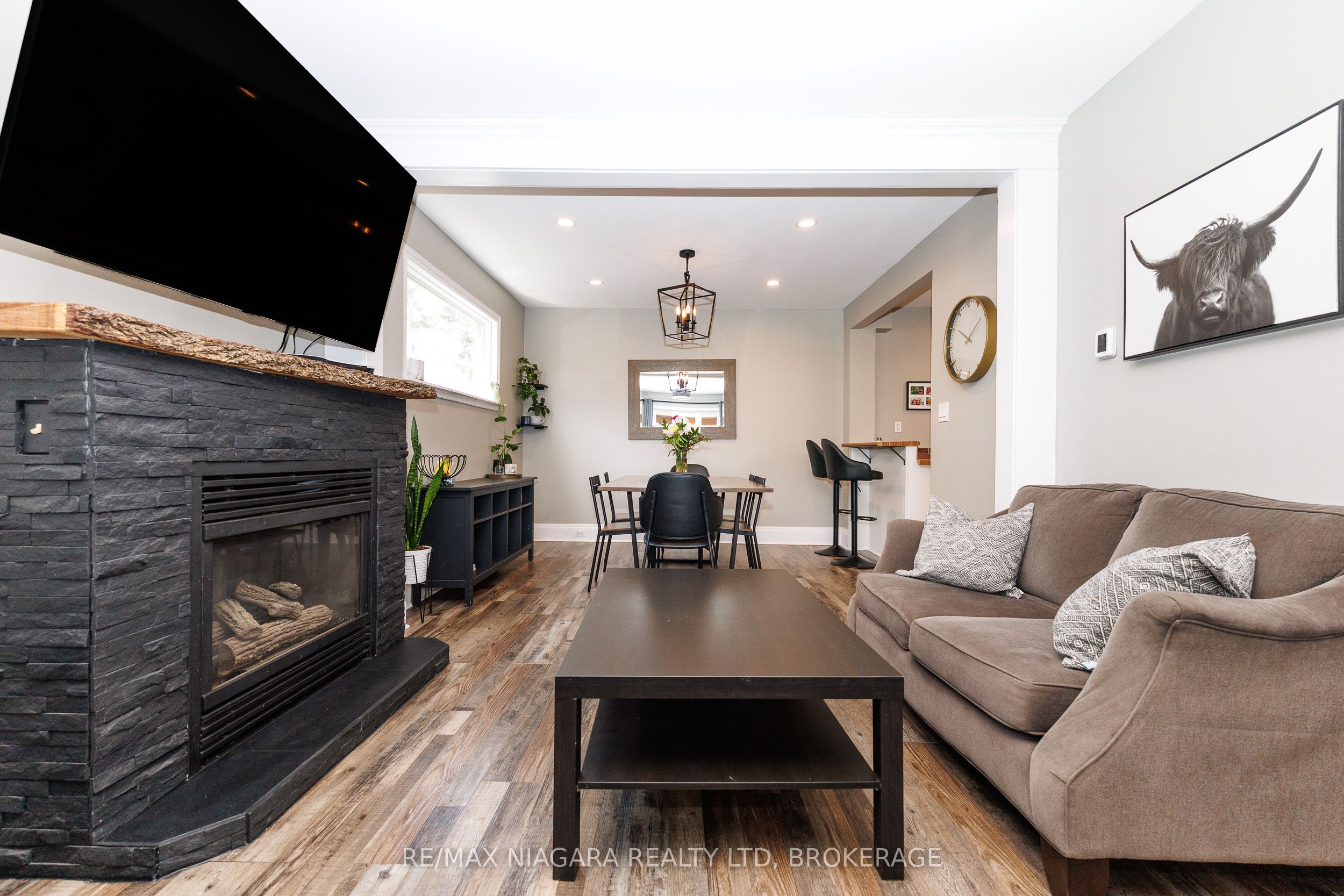 168 Steele Street Property Photo 15