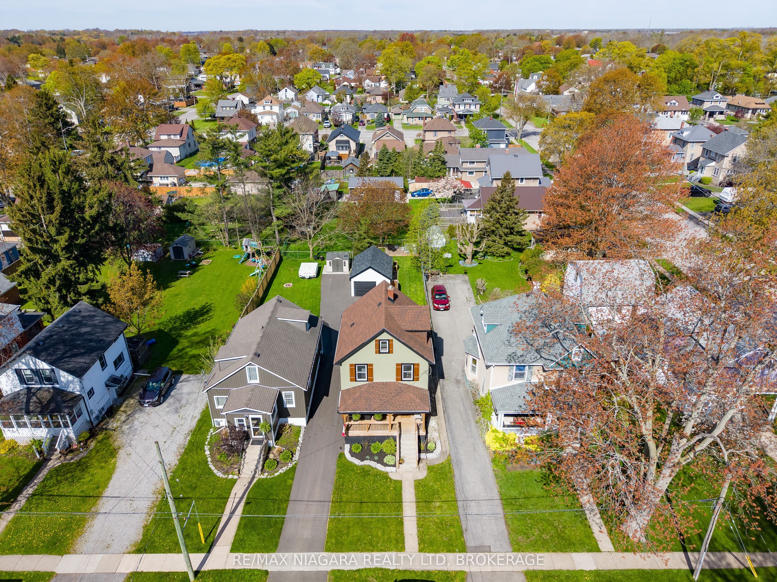 168 Steele Street Property Photo 43