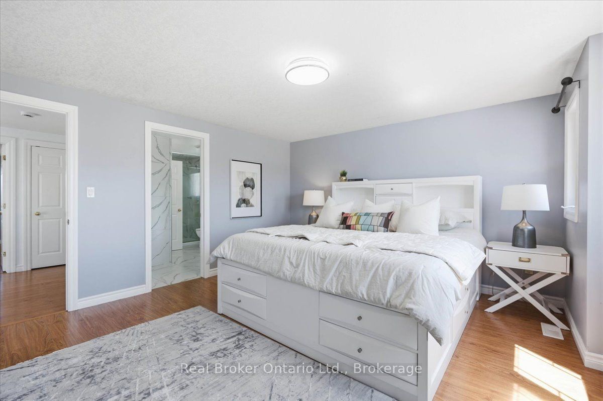 12 Castlebury Drive Property Photo 21