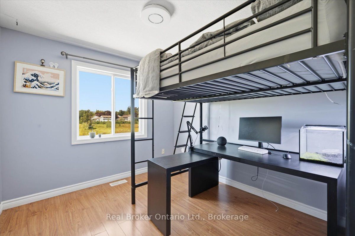 12 Castlebury Drive Property Photo 25